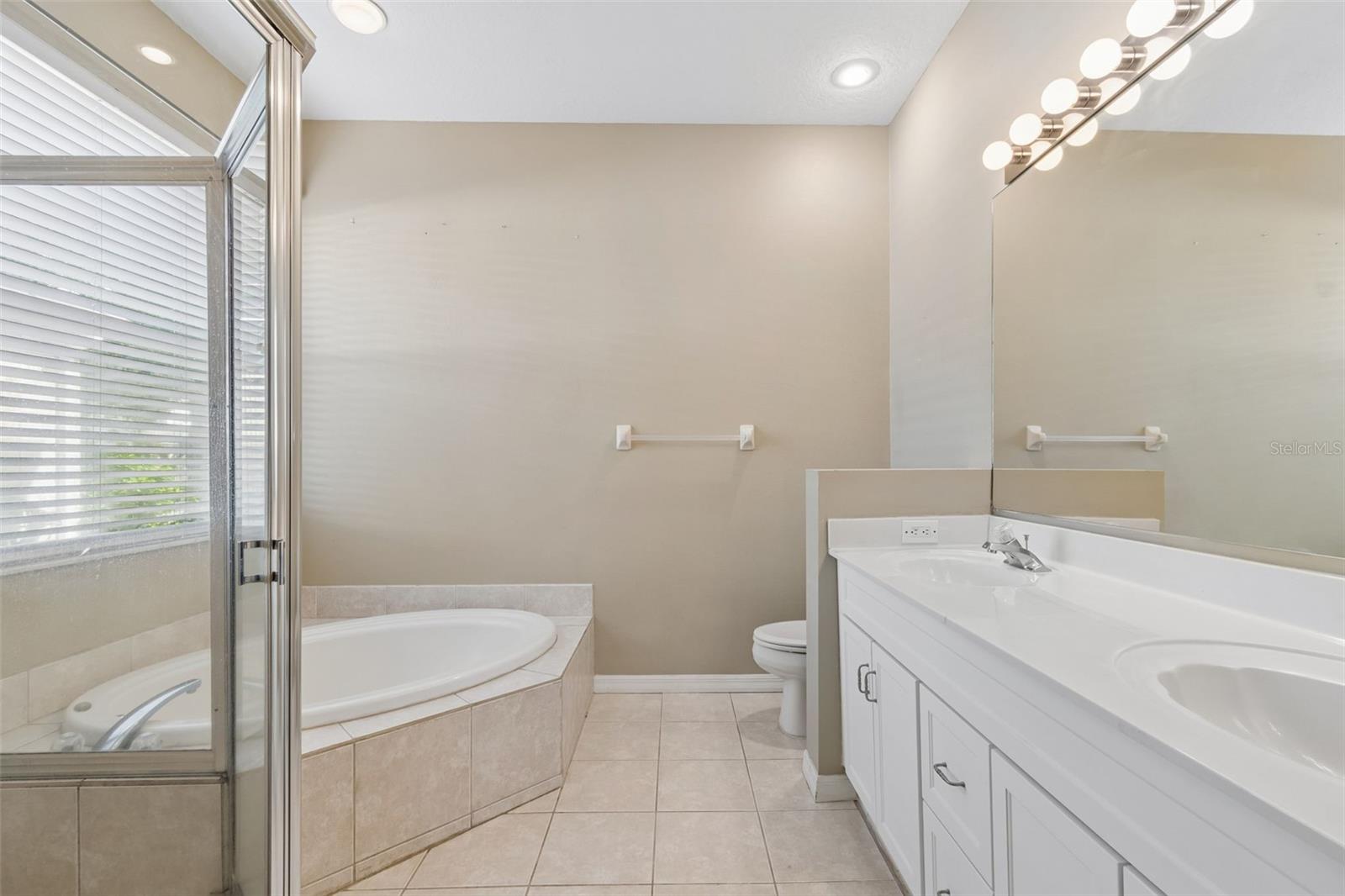 GRASSY POINTE - PH 1 - Residential