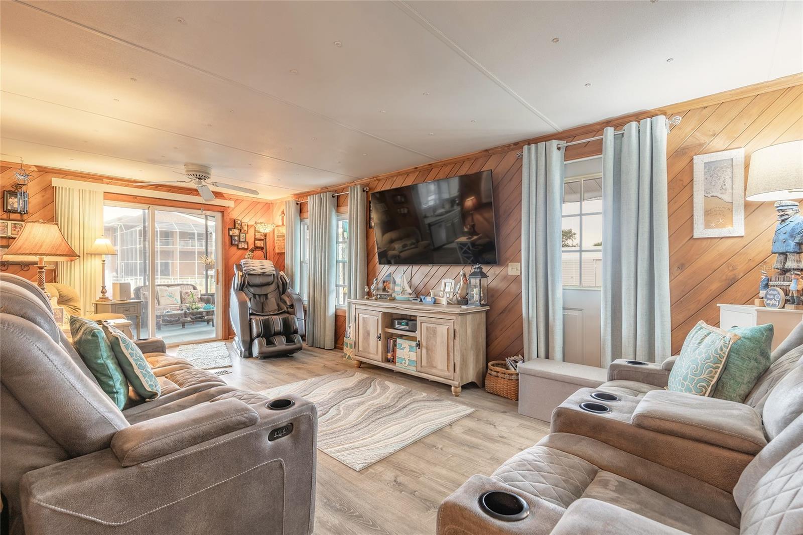 INDIAN HARBOR ESTATES UNIT 03 - Residential