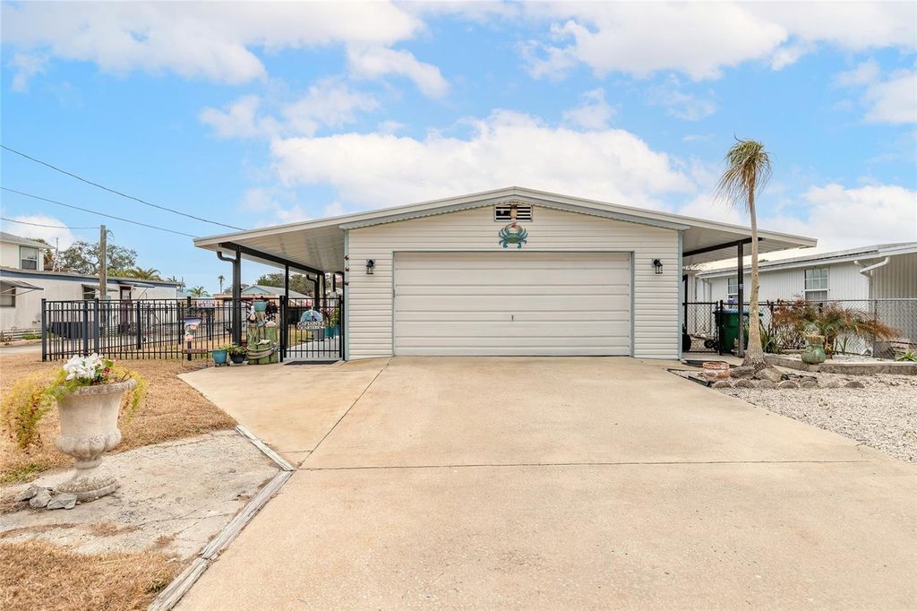 Photo of 191 E Ariel Road, Oak Hill, FL 32759 (MLS # V4947207)