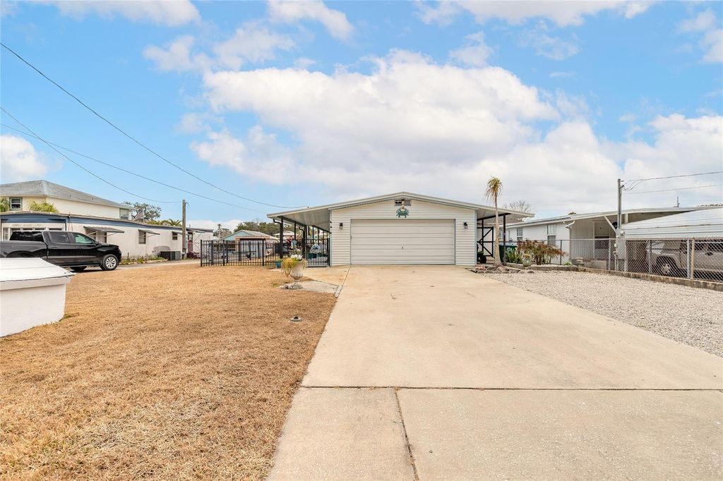 Photo of 191 E Ariel Road, Oak Hill, FL 32759 (MLS # V4947207)