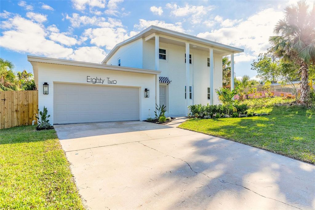 Photo of 82 Ray Mar Drive, Ormond Beach, FL 32176 (MLS # V4948233)
