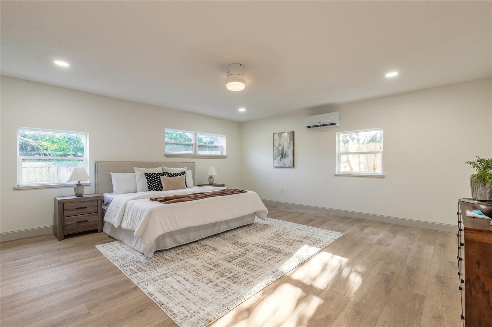 RAY MAR HEIGHTS BELLEWOOD - Residential