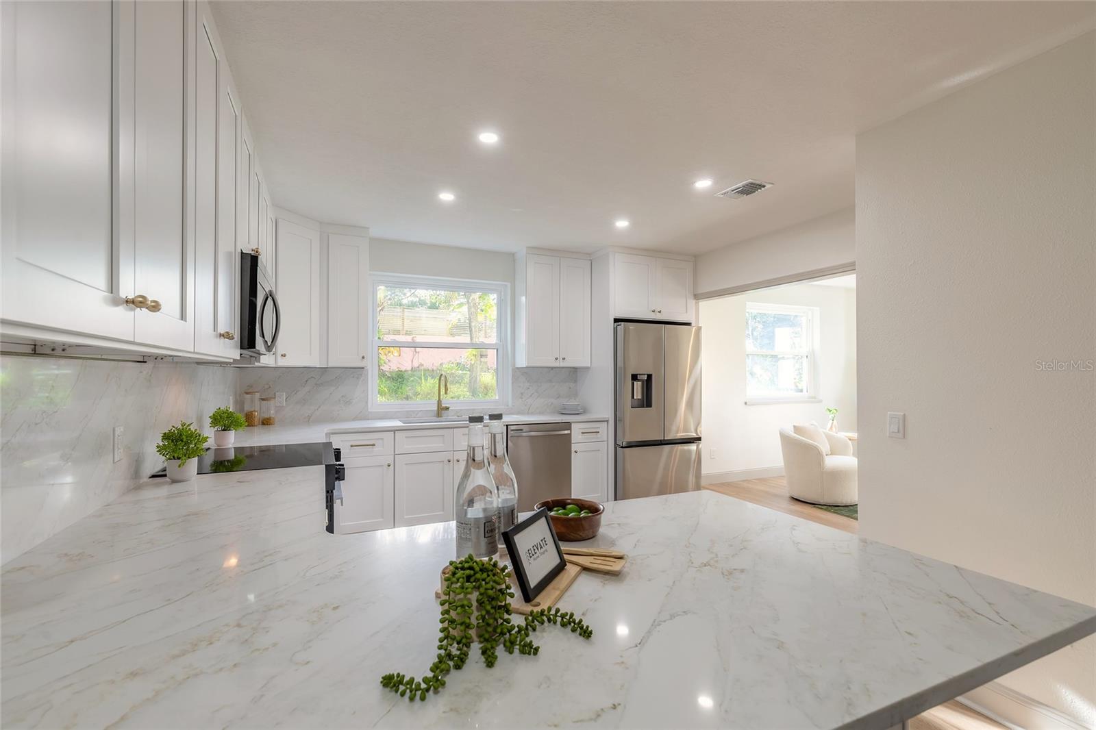 RAY MAR HEIGHTS BELLEWOOD - Residential