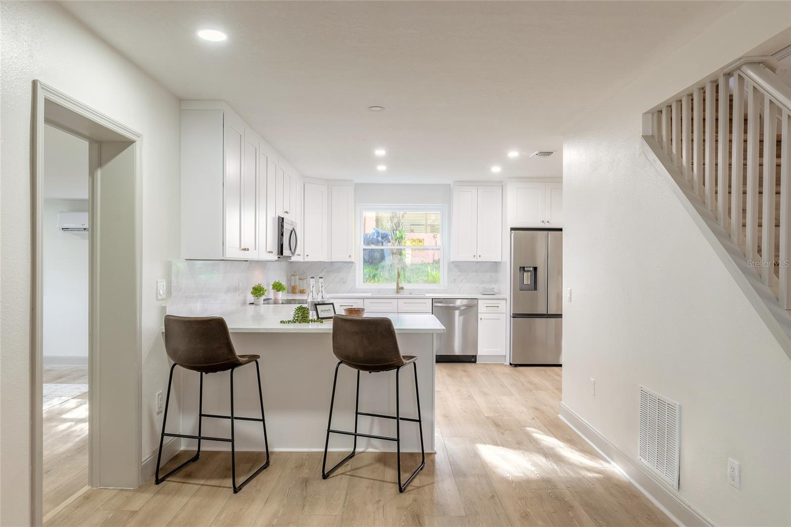 RAY MAR HEIGHTS BELLEWOOD - Residential