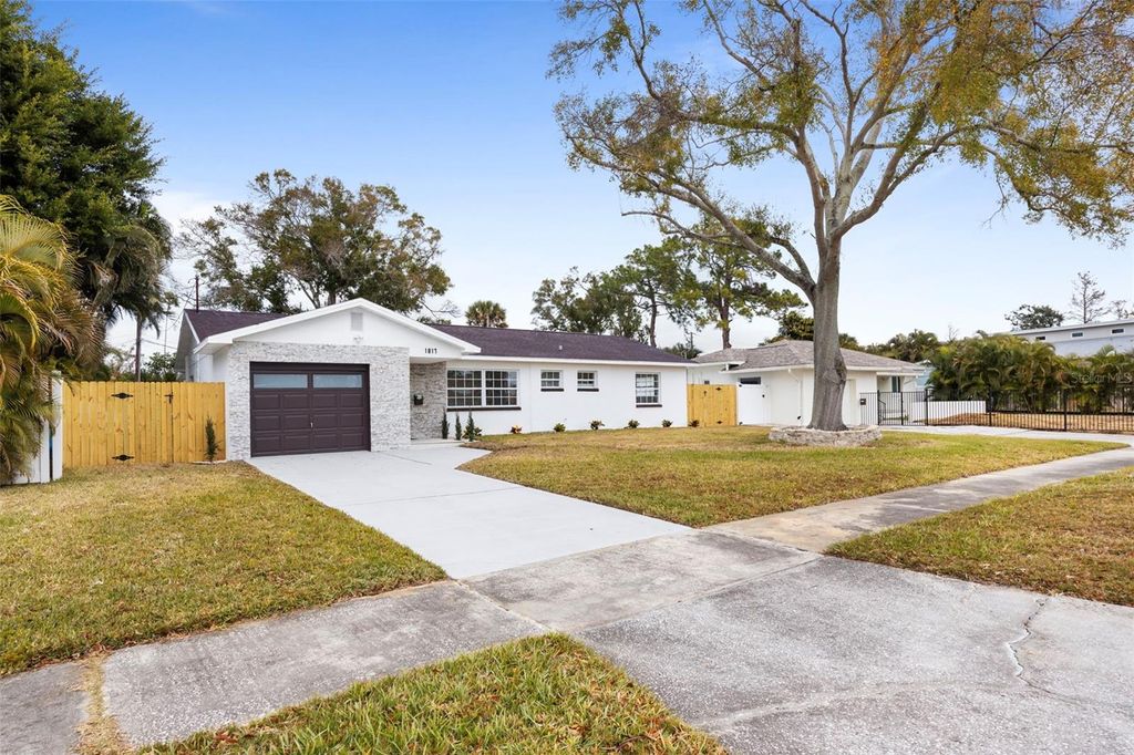Photo of 1817 Oregon Avenue NE, St Petersburg, FL 33703 (MLS # TB8490484)