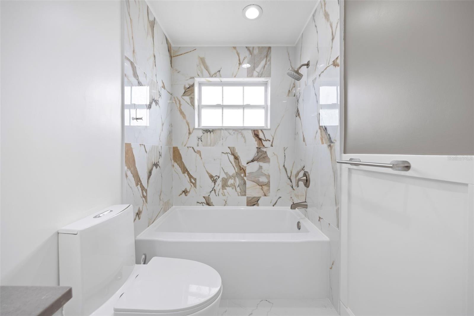 SHORE ACRES EDGEWATER SEC - Residential Lease