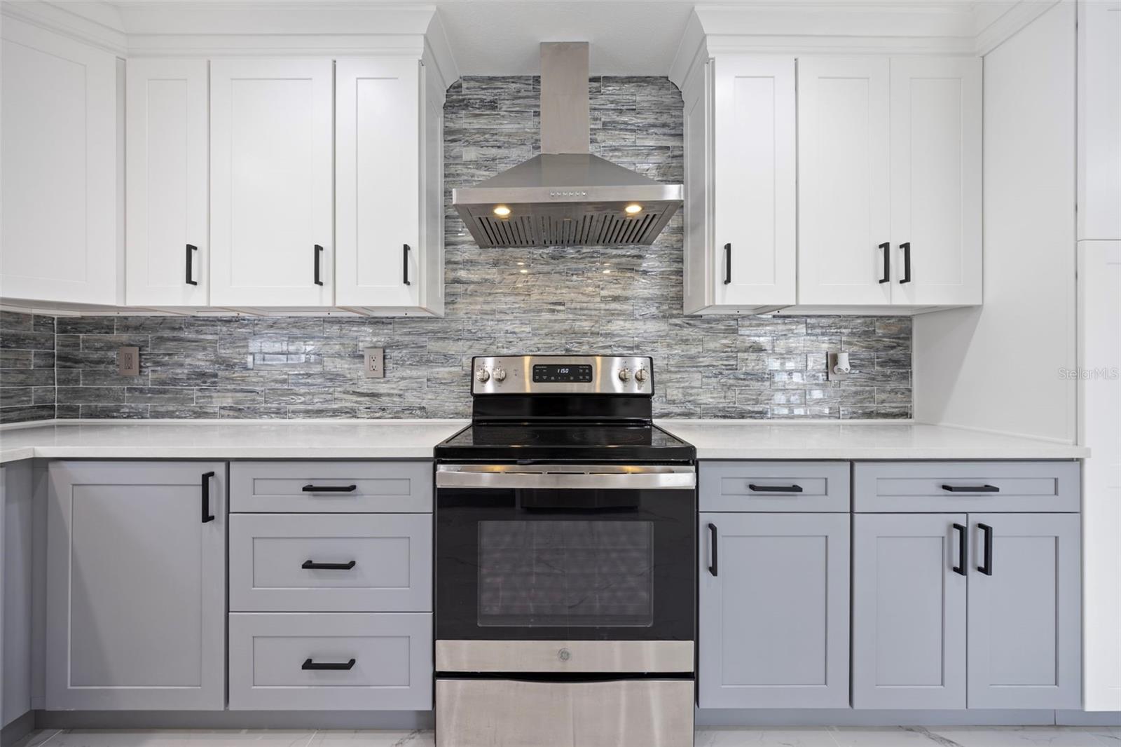 SHORE ACRES EDGEWATER SEC - Residential Lease