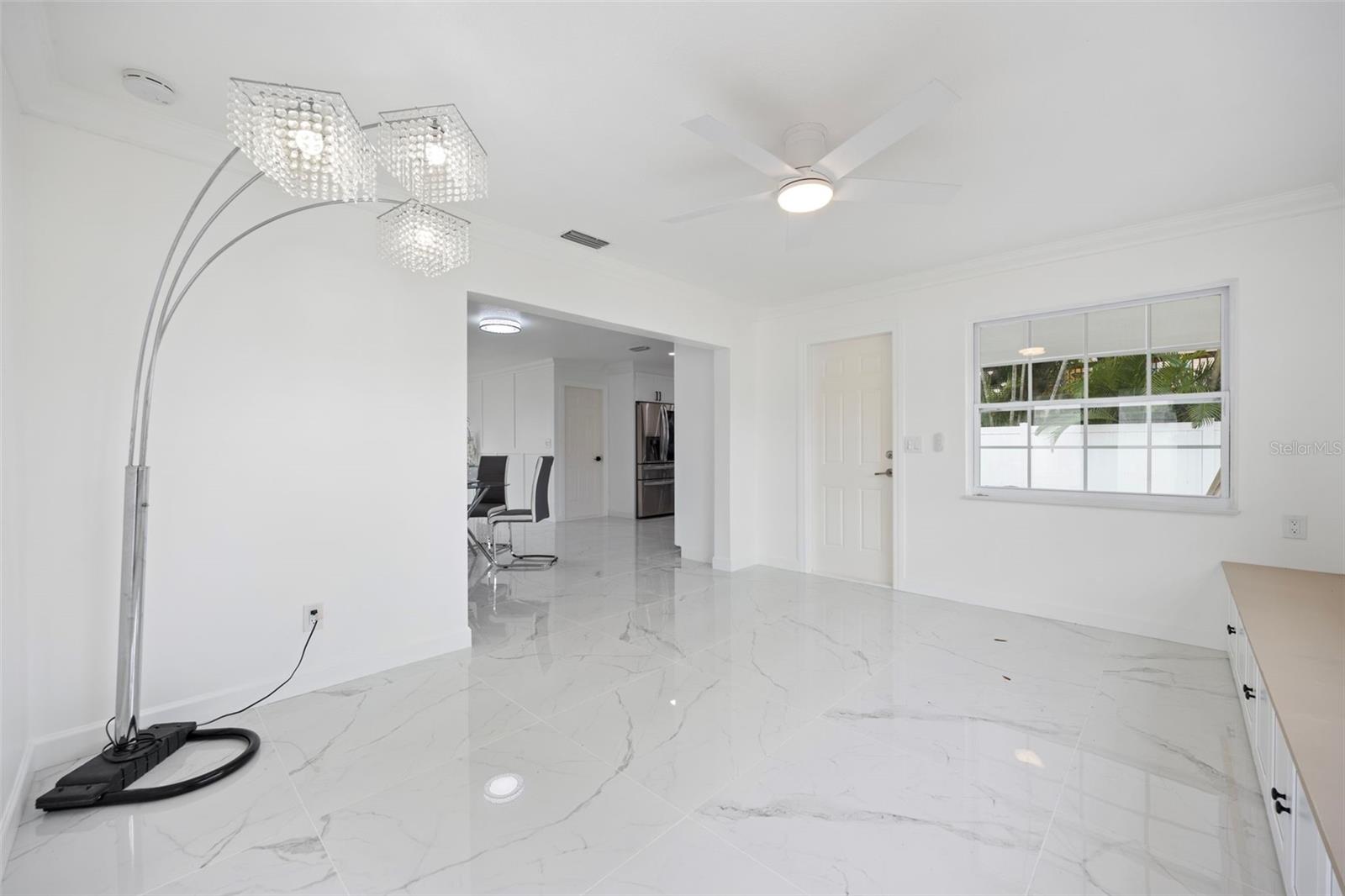 SHORE ACRES EDGEWATER SEC - Residential Lease