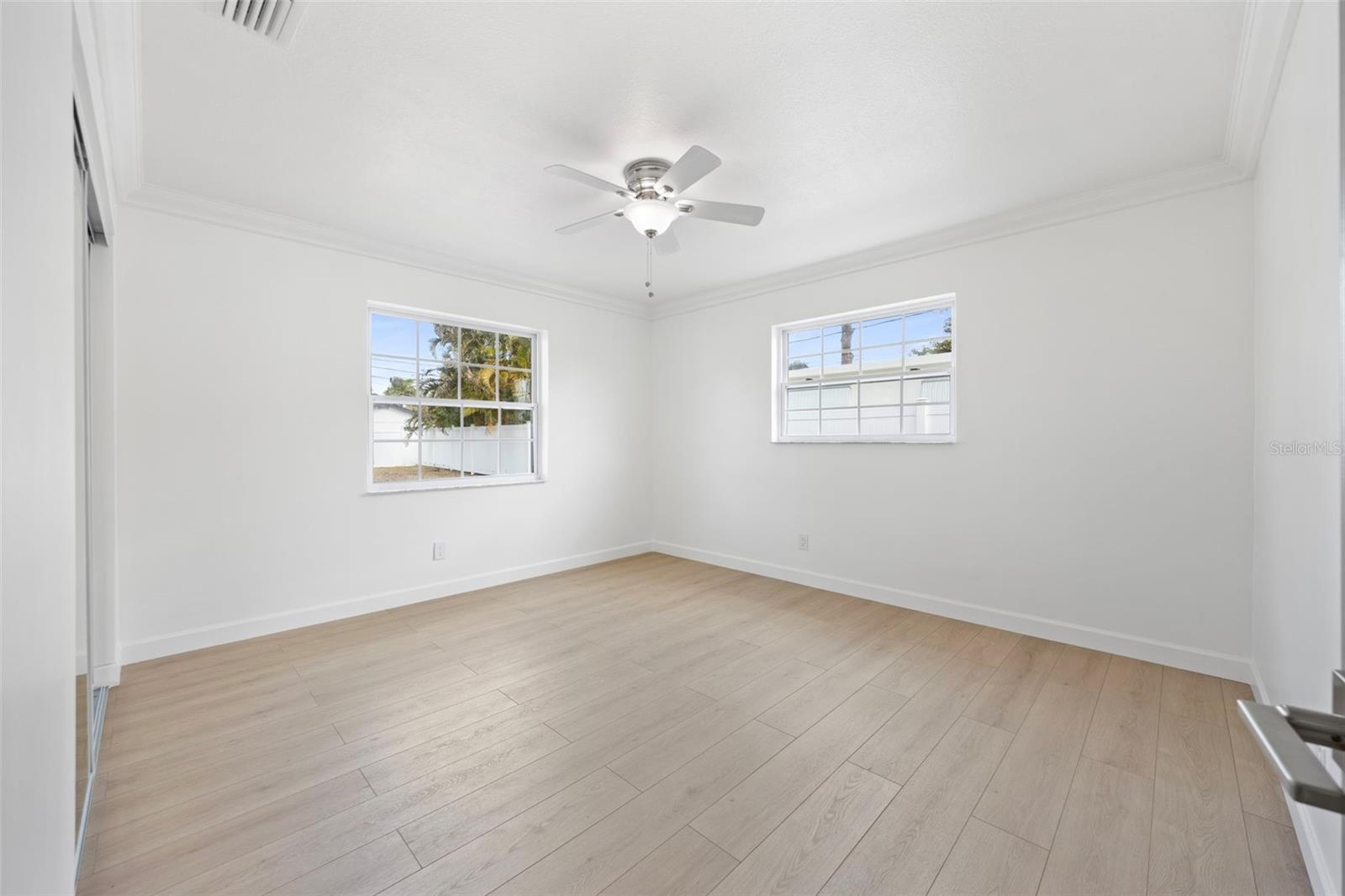 SHORE ACRES EDGEWATER SEC - Residential Lease