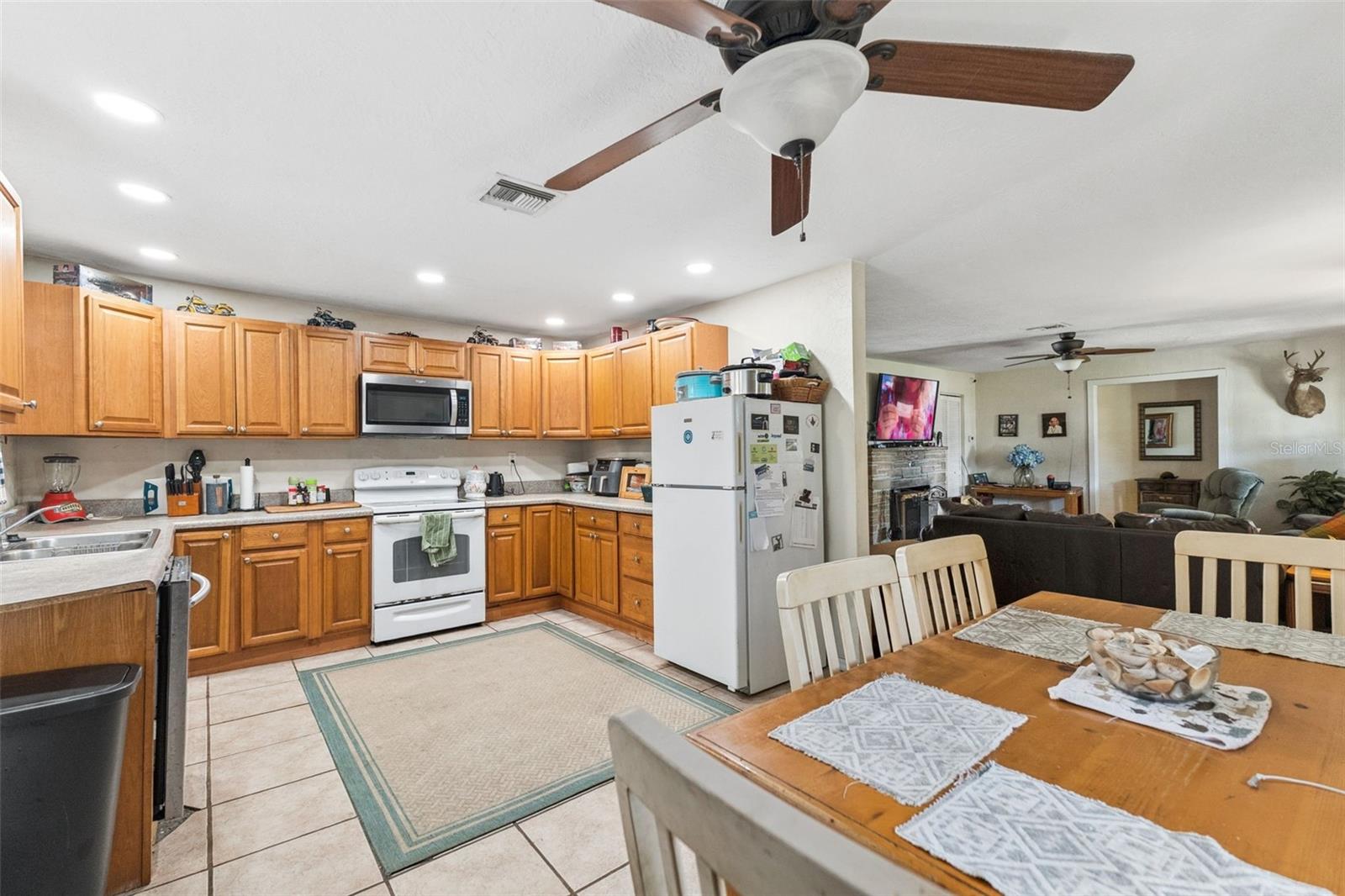 ROSEMONT - Residential