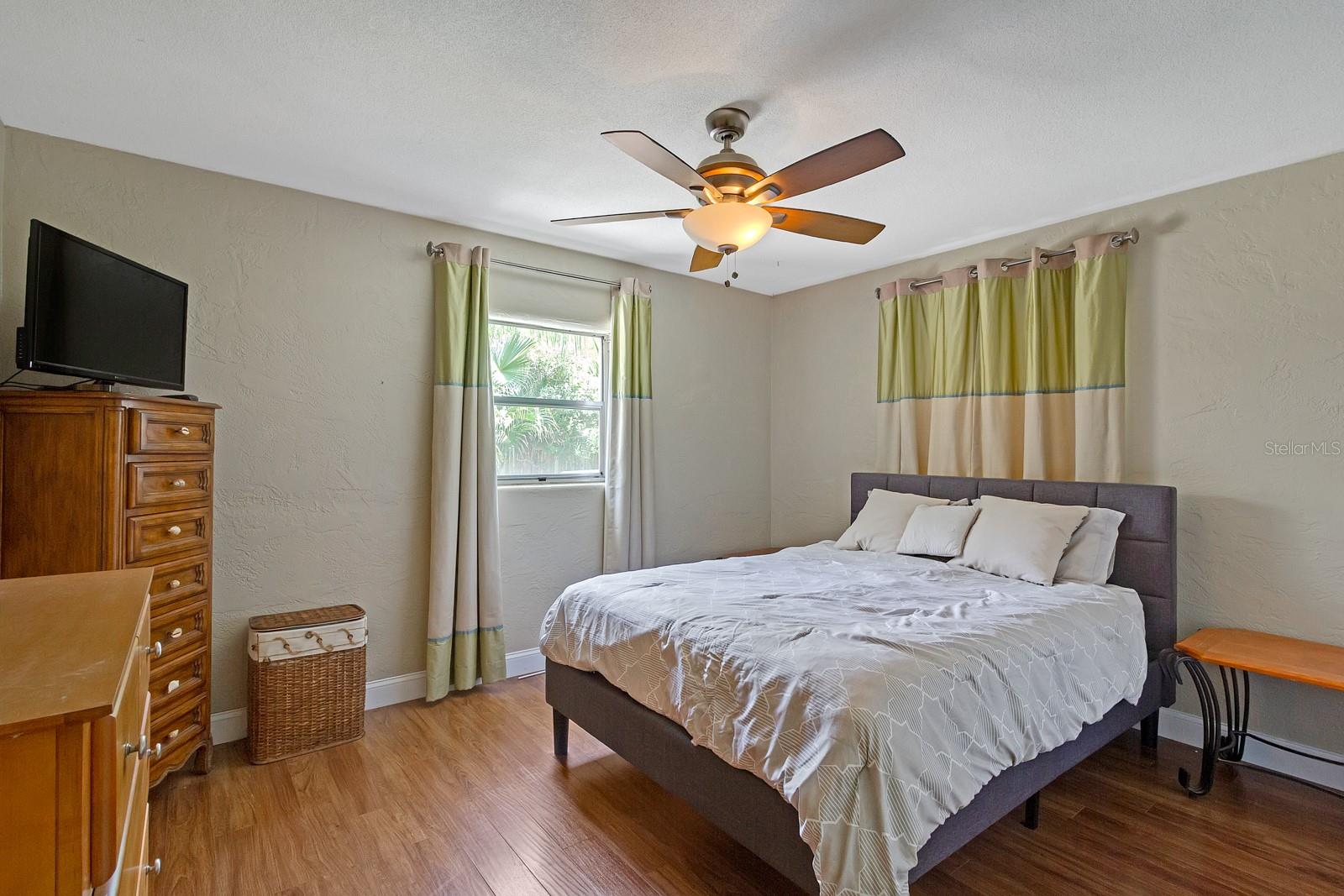 Oliver Estates - Residential