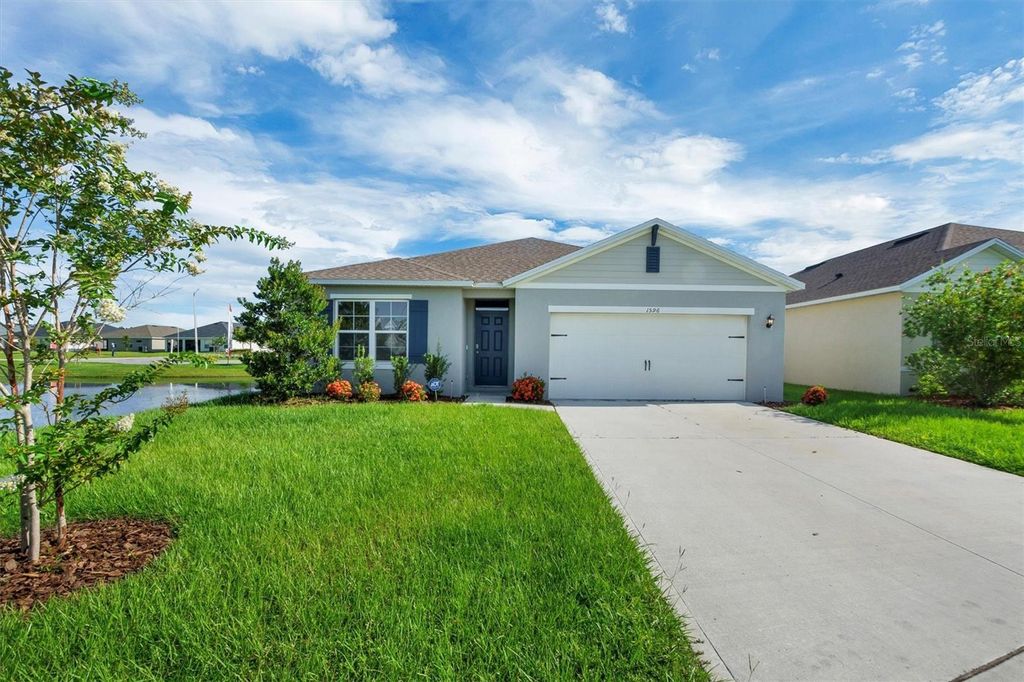 Photo of 1596 Leamington Lane, Winter Haven, FL 33884 (MLS # P4935416)
