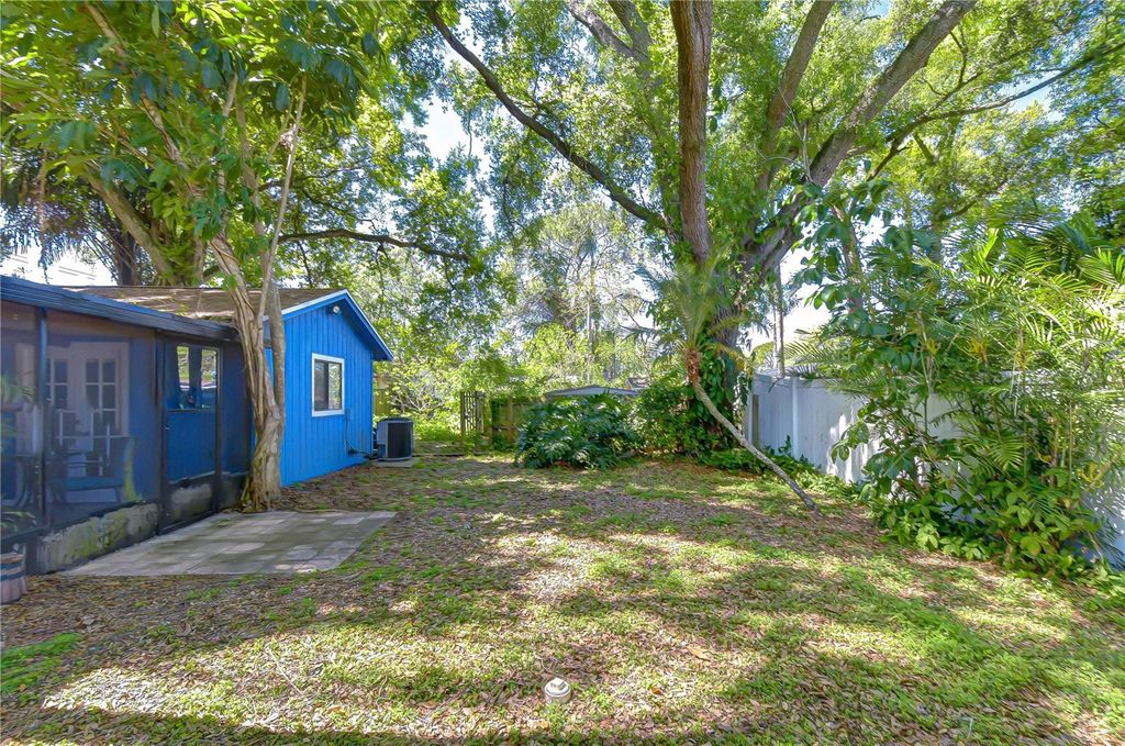 Photo of 8313 Jackson Springs Road, Tampa, FL 33615 (MLS # TB8488357)