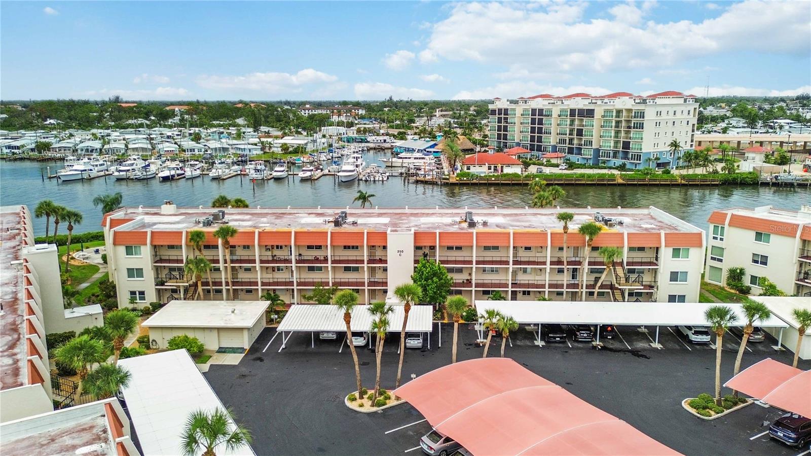 BELLA COSTA I - Residential