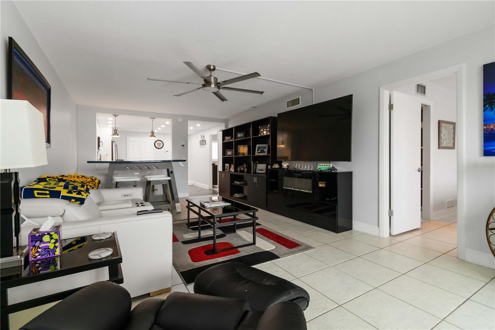 BELLA COSTA I - Residential