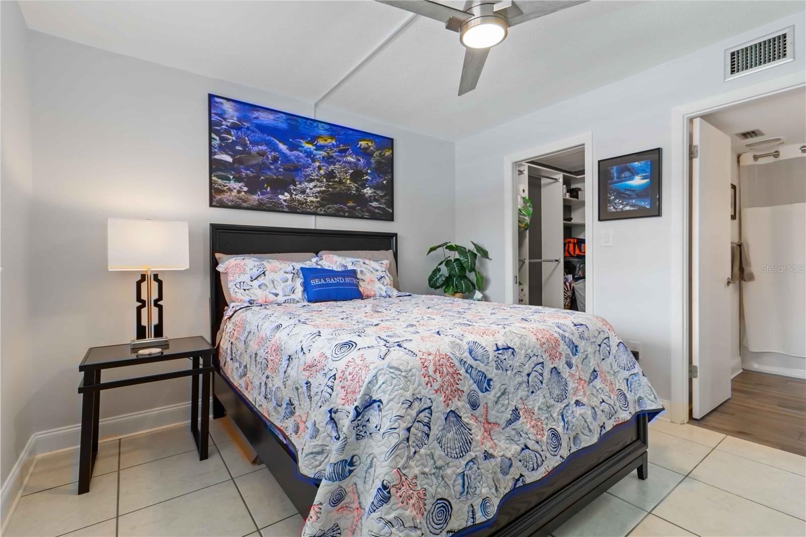 BELLA COSTA I - Residential