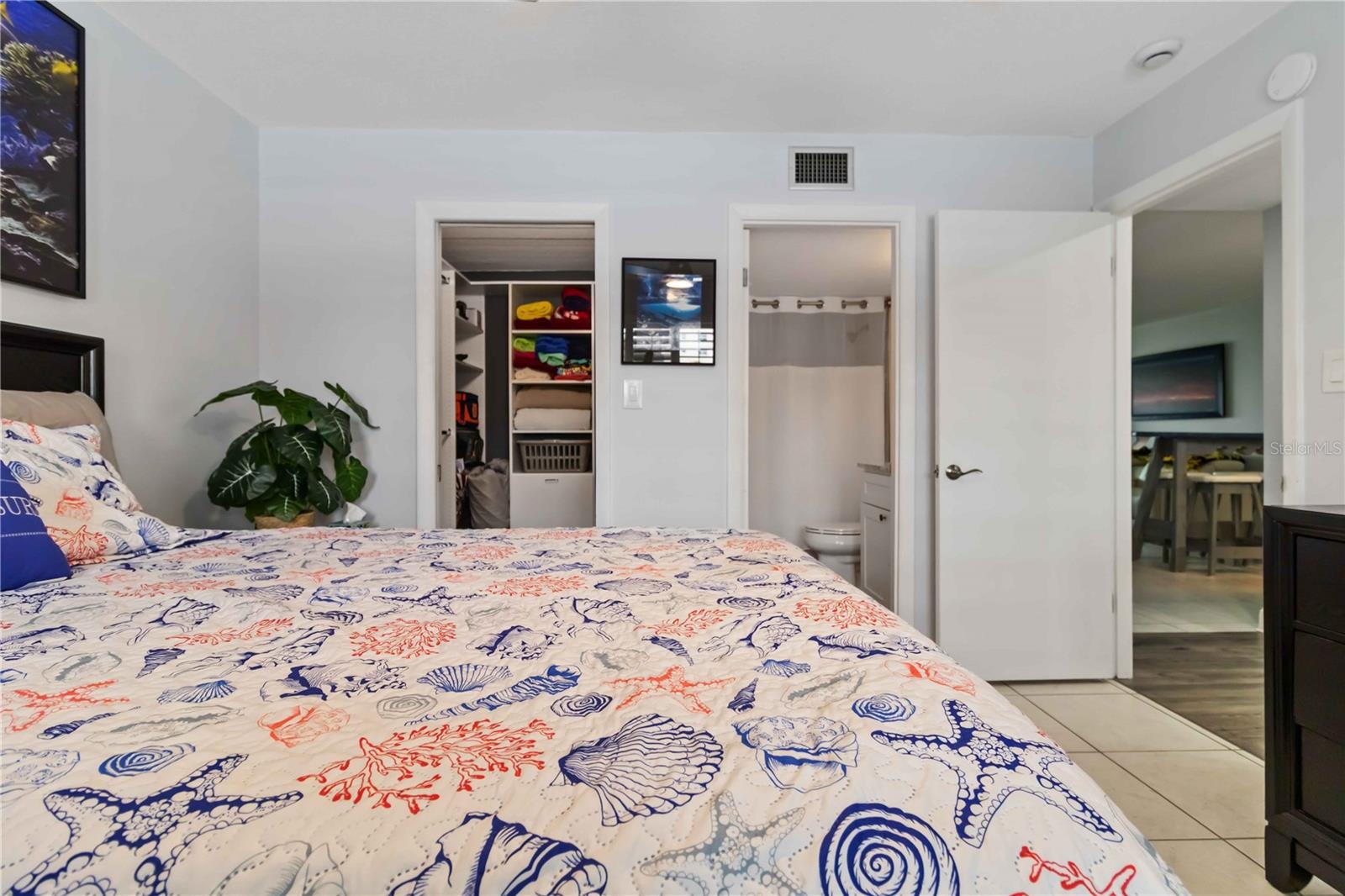 BELLA COSTA I - Residential