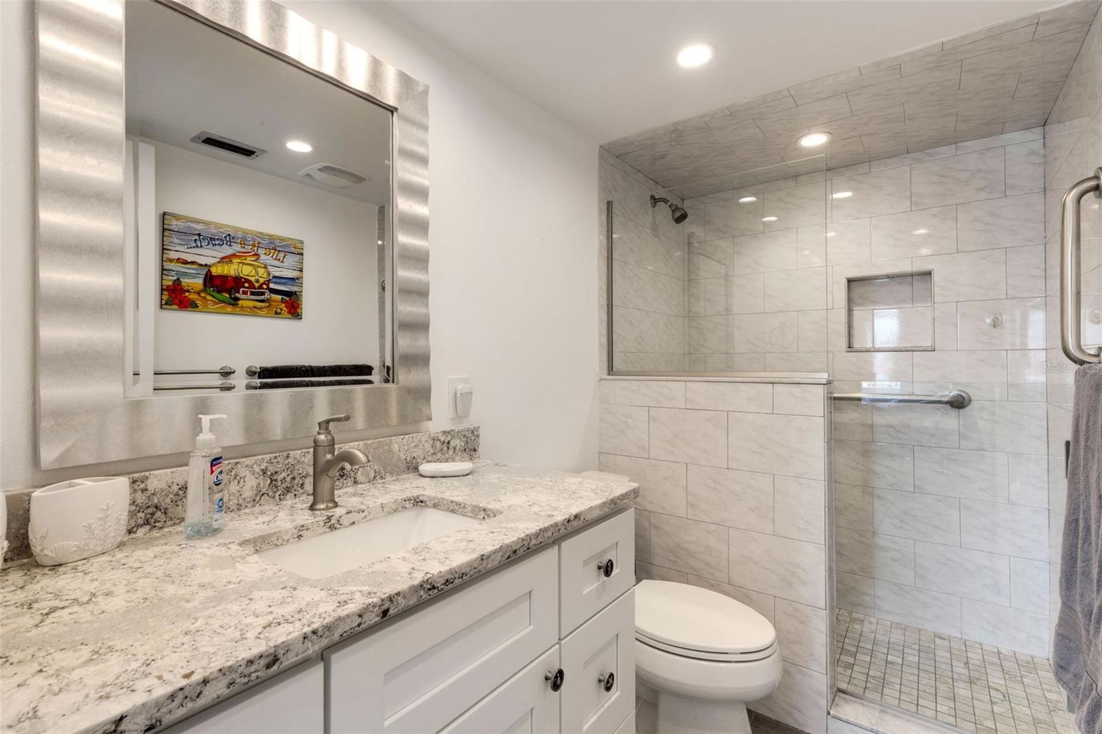 BELLA COSTA I - Residential