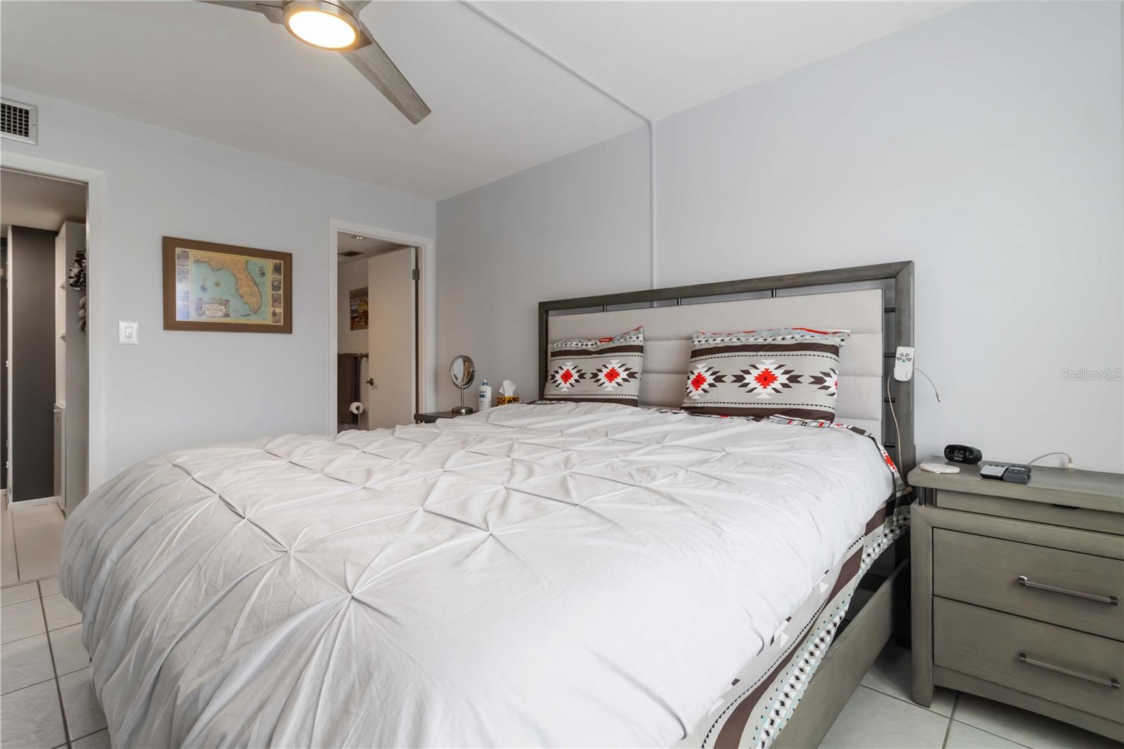 BELLA COSTA I - Residential