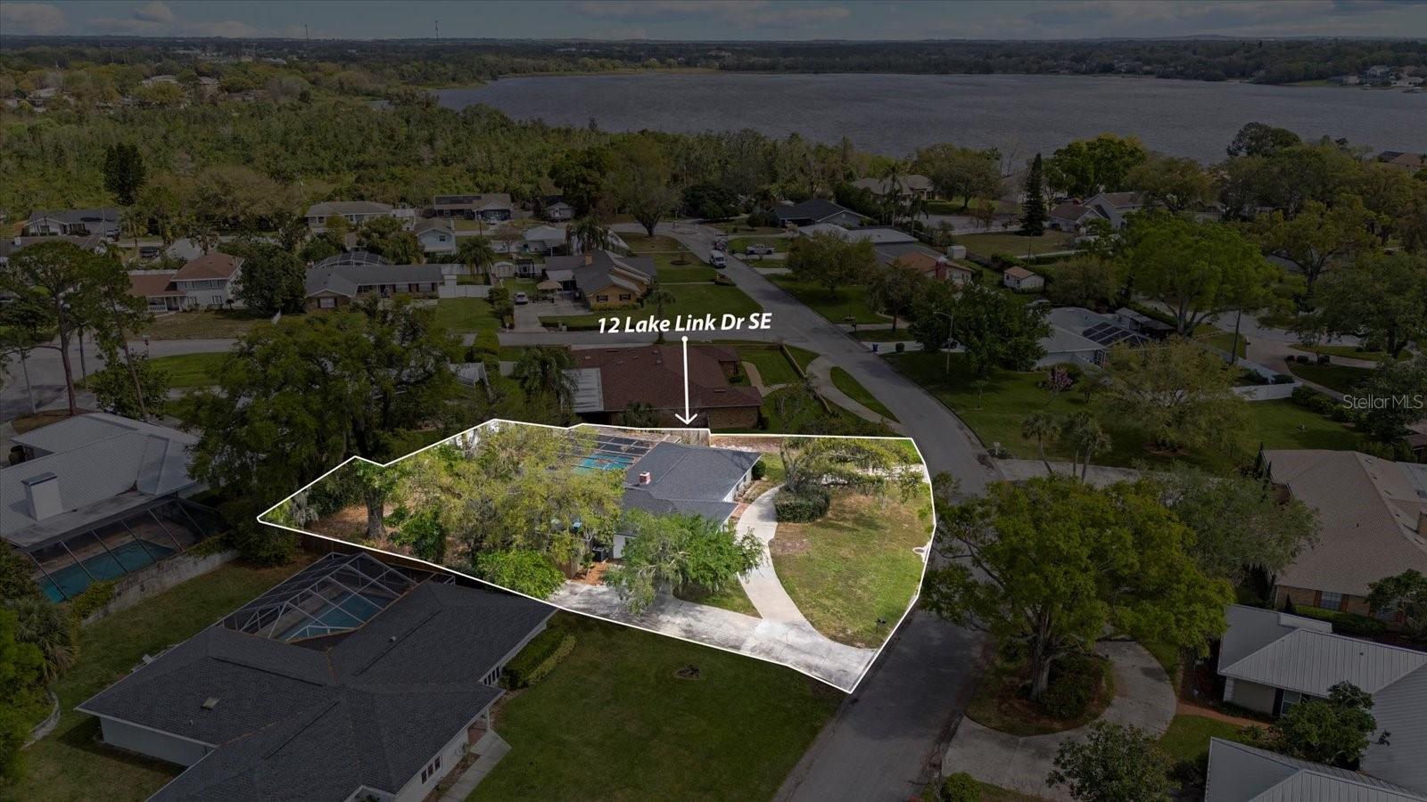 12 LAKE LINK DRIVE