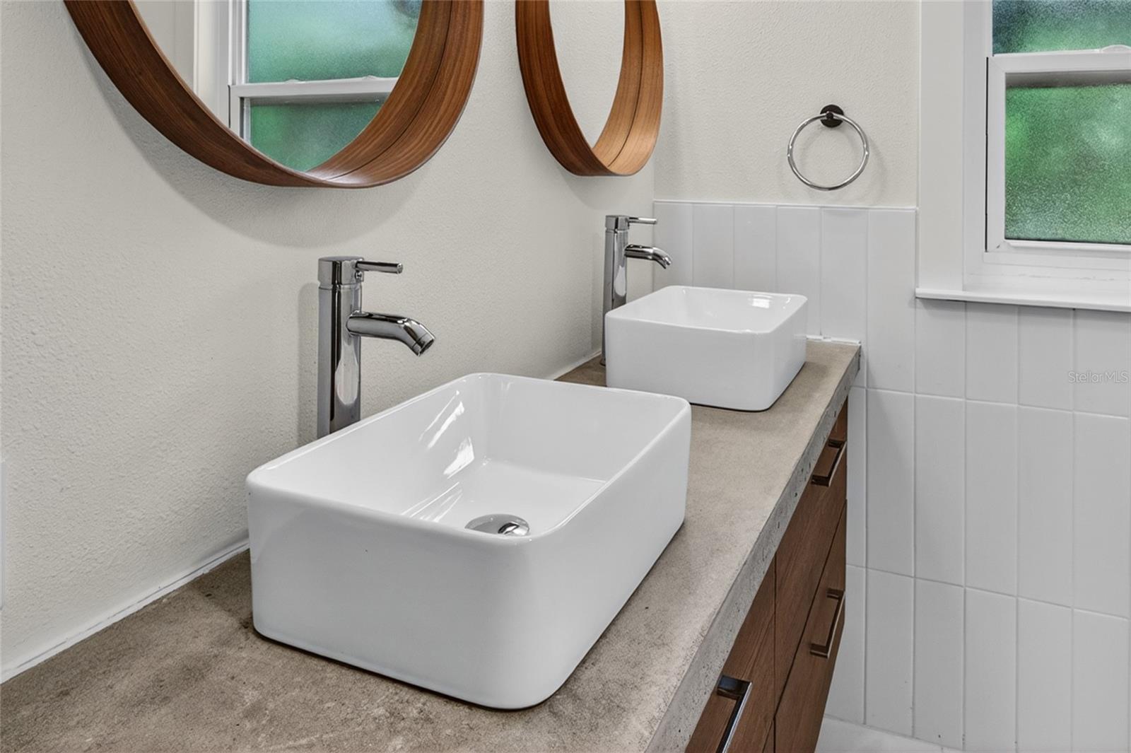 TAVARES LAKEWOOD PARK - Residential