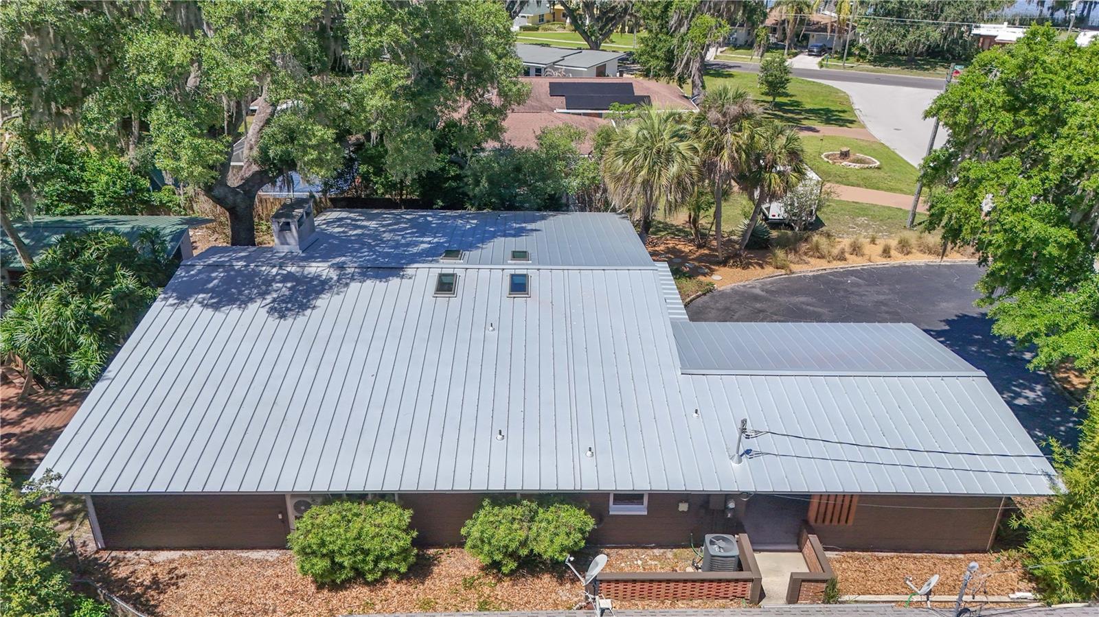 TAVARES LAKEWOOD PARK - Residential