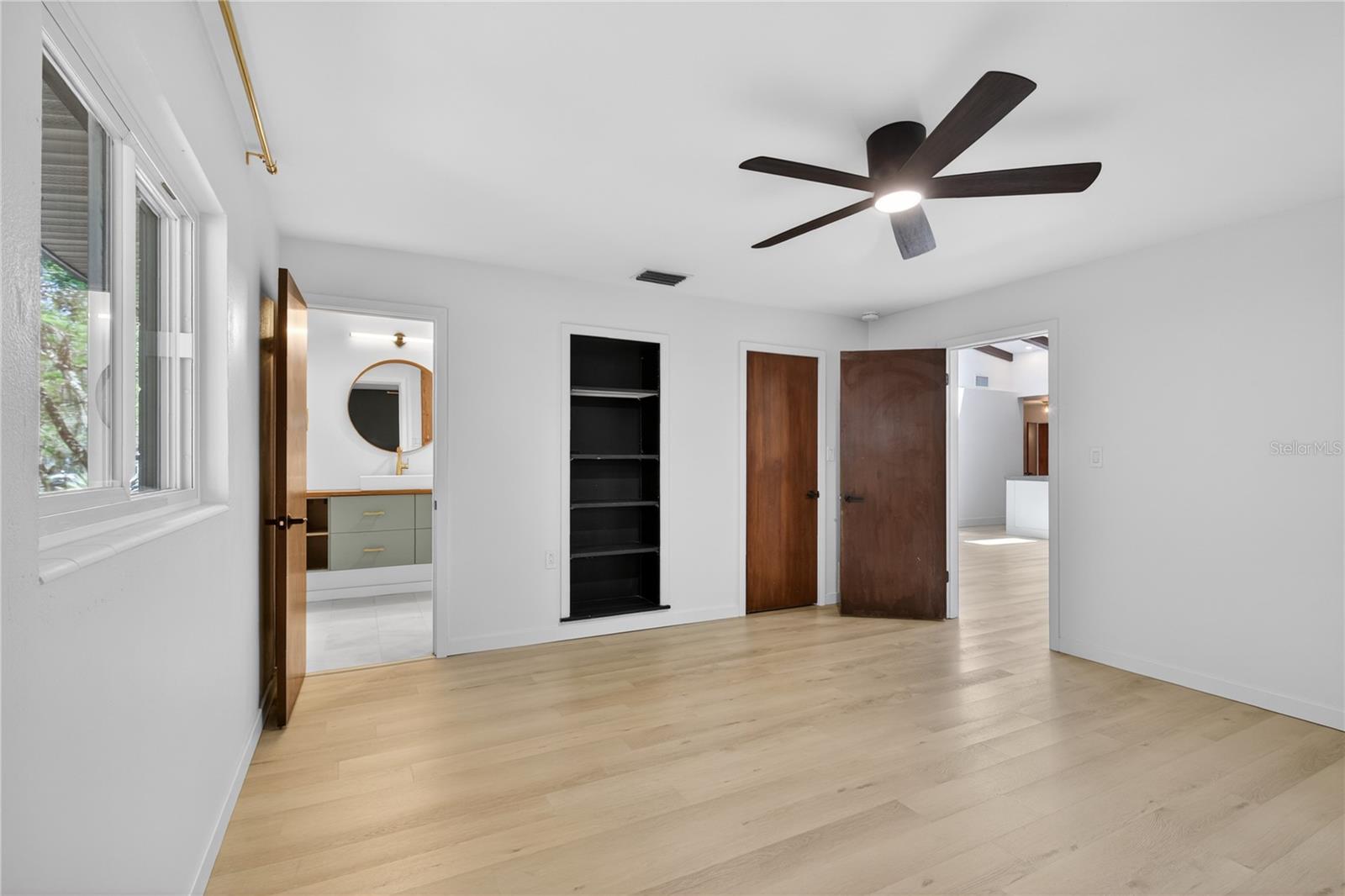 TAVARES LAKEWOOD PARK - Residential