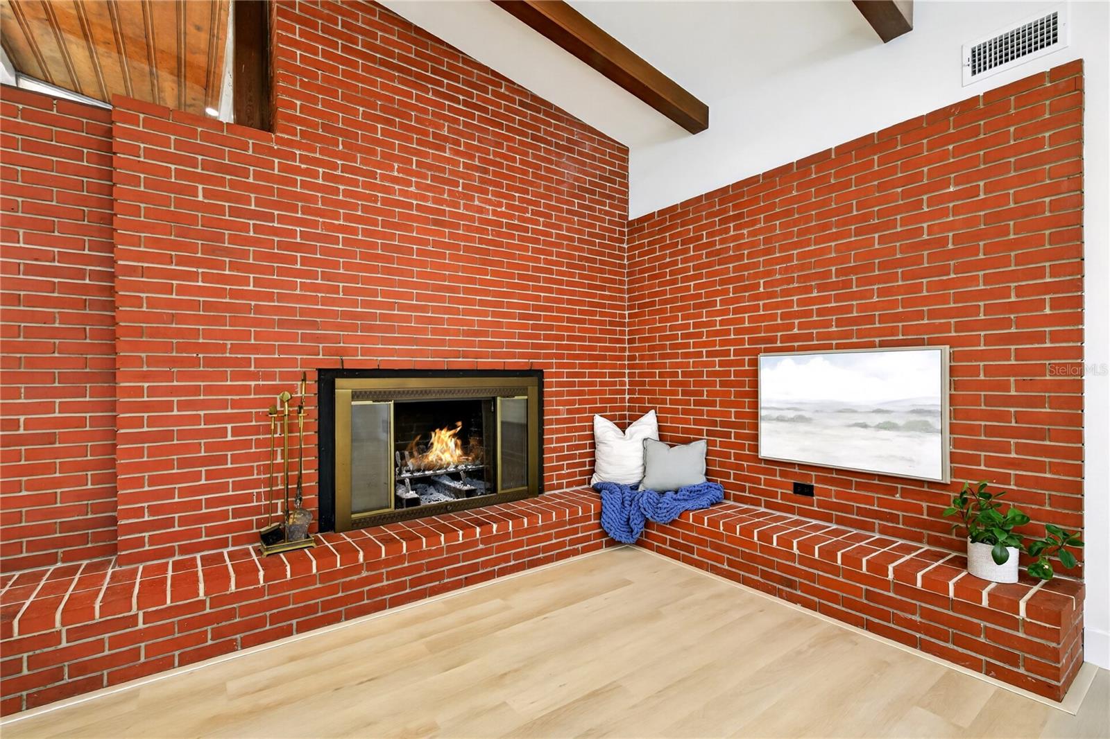 TAVARES LAKEWOOD PARK - Residential