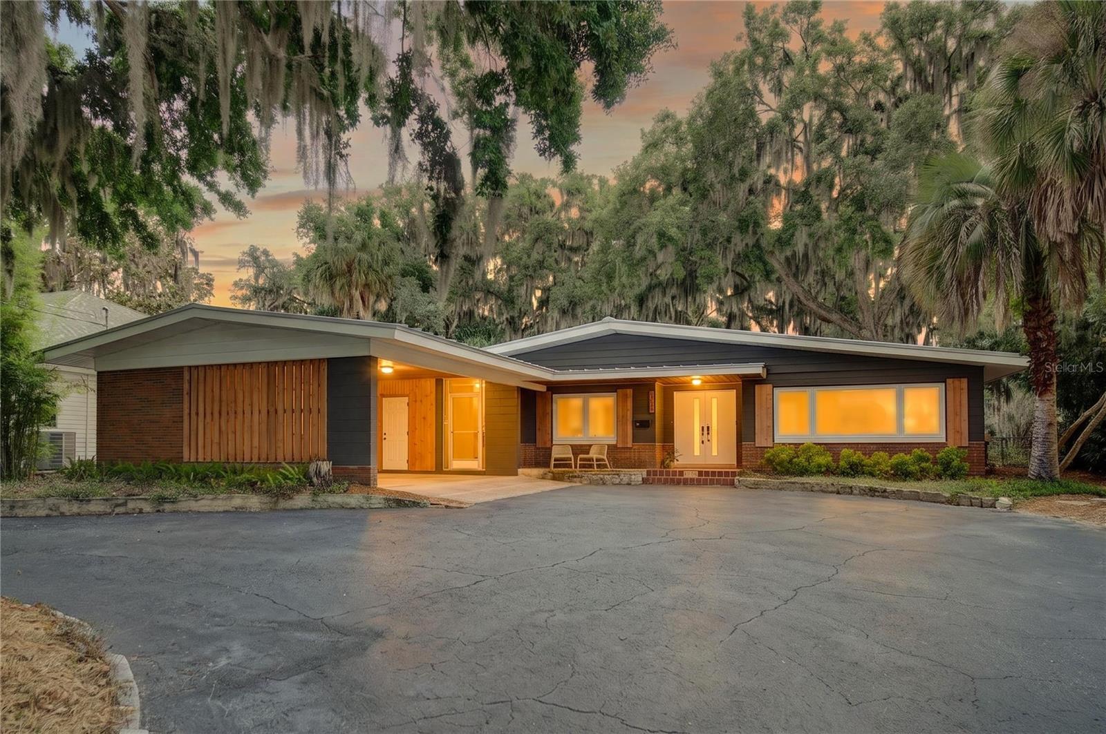 TAVARES LAKEWOOD PARK - Residential