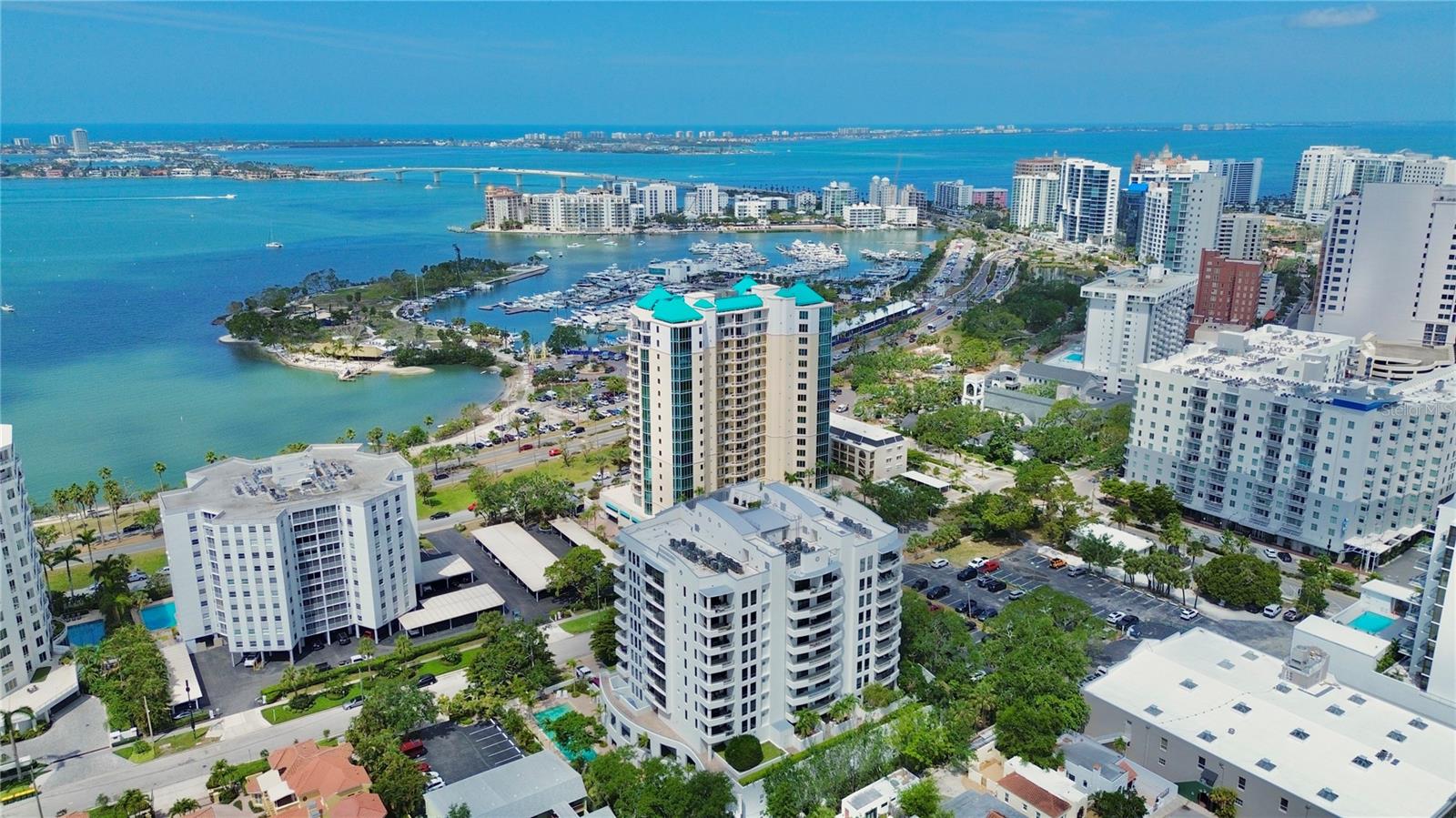 THE SAVOY ON PALM - Residential