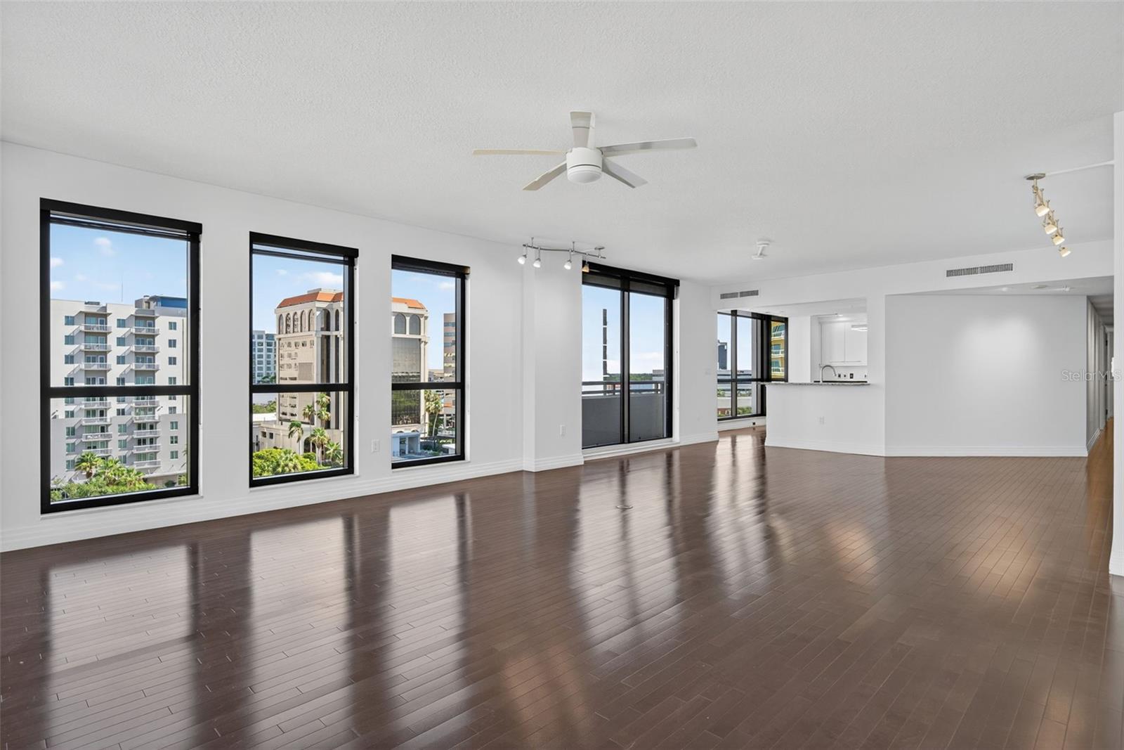 401 S PALM AVENUE 801