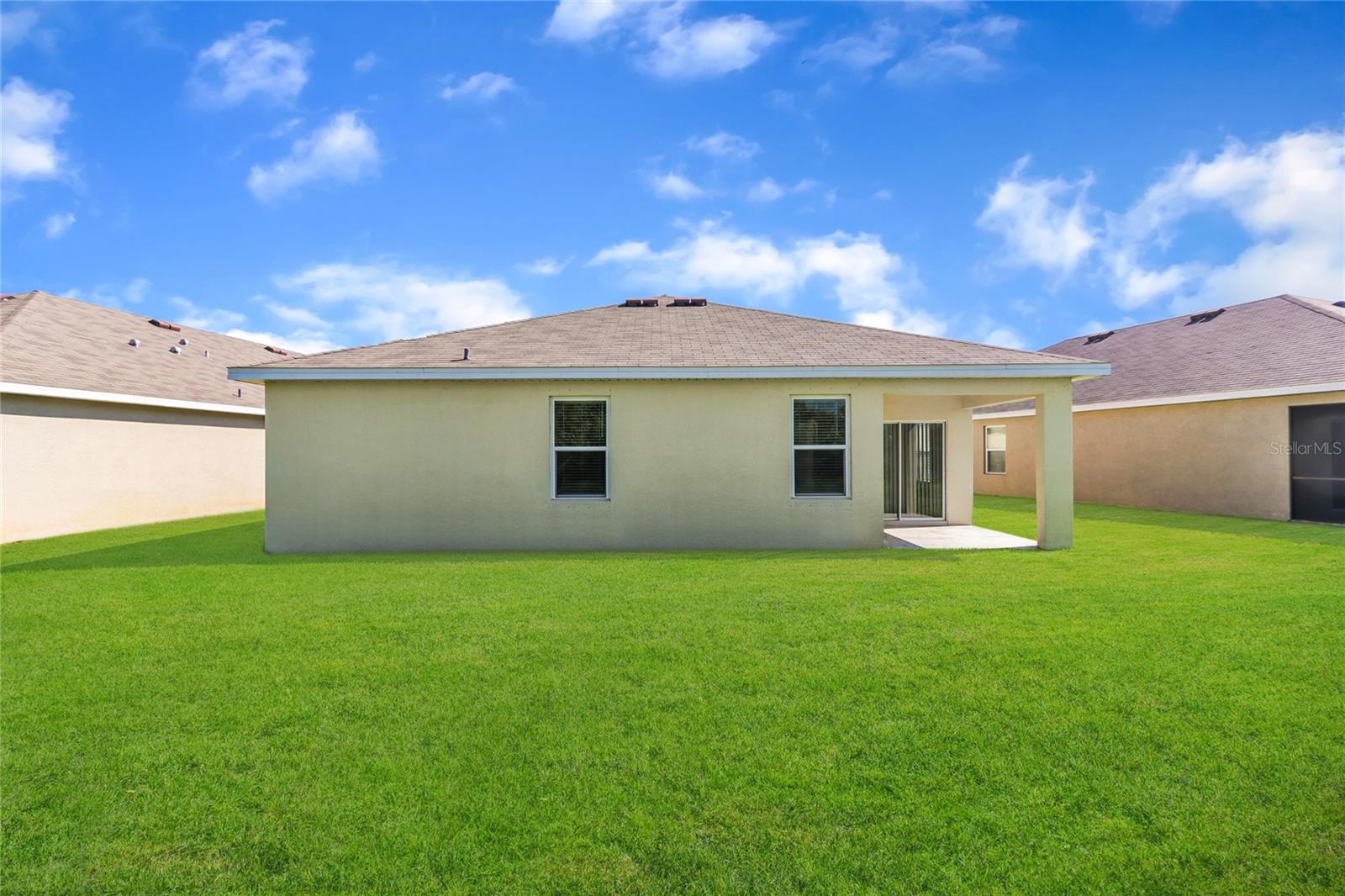 TOWN LAKES PH 4 - Residential Lease