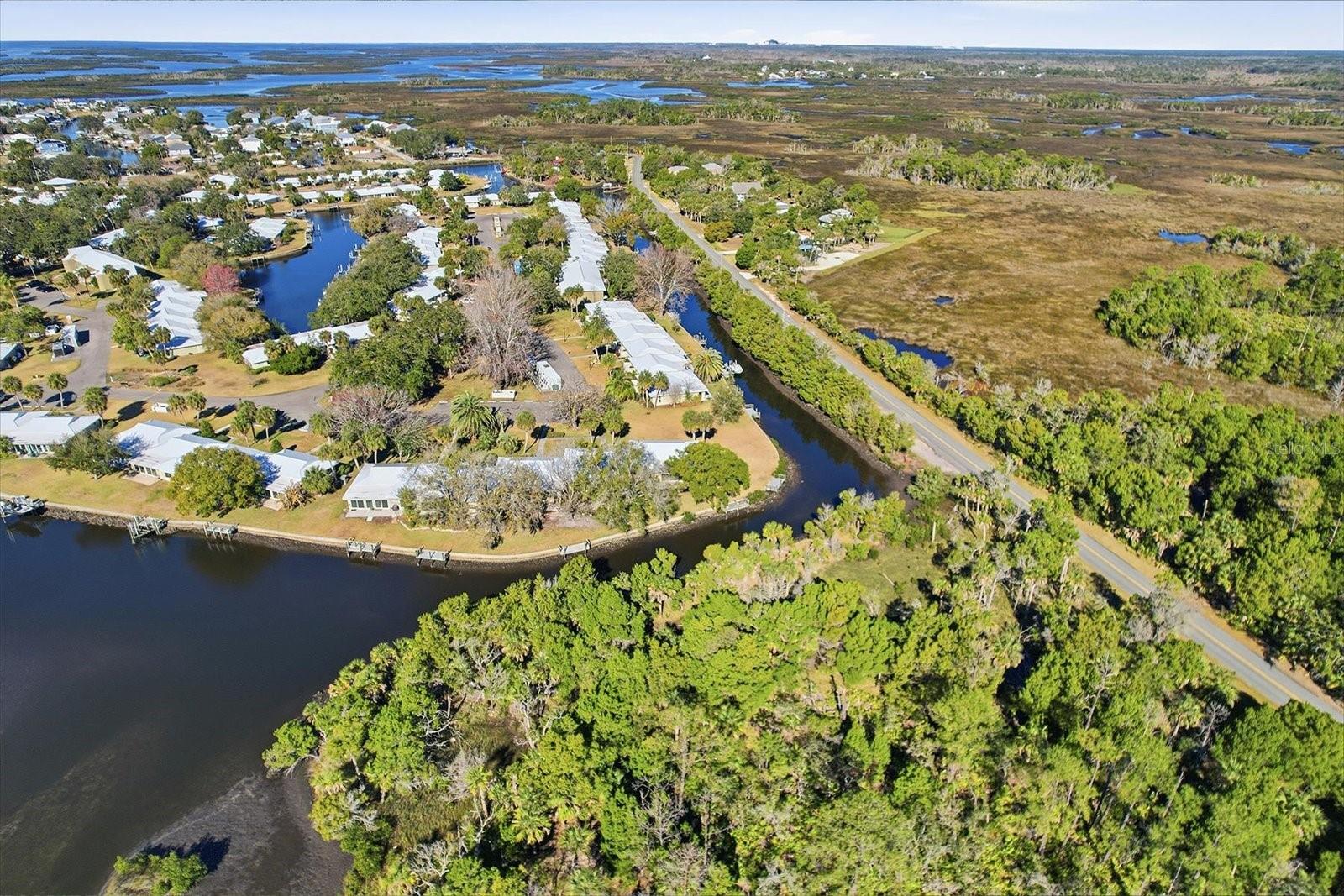 THE BAY VILLAS - Residential