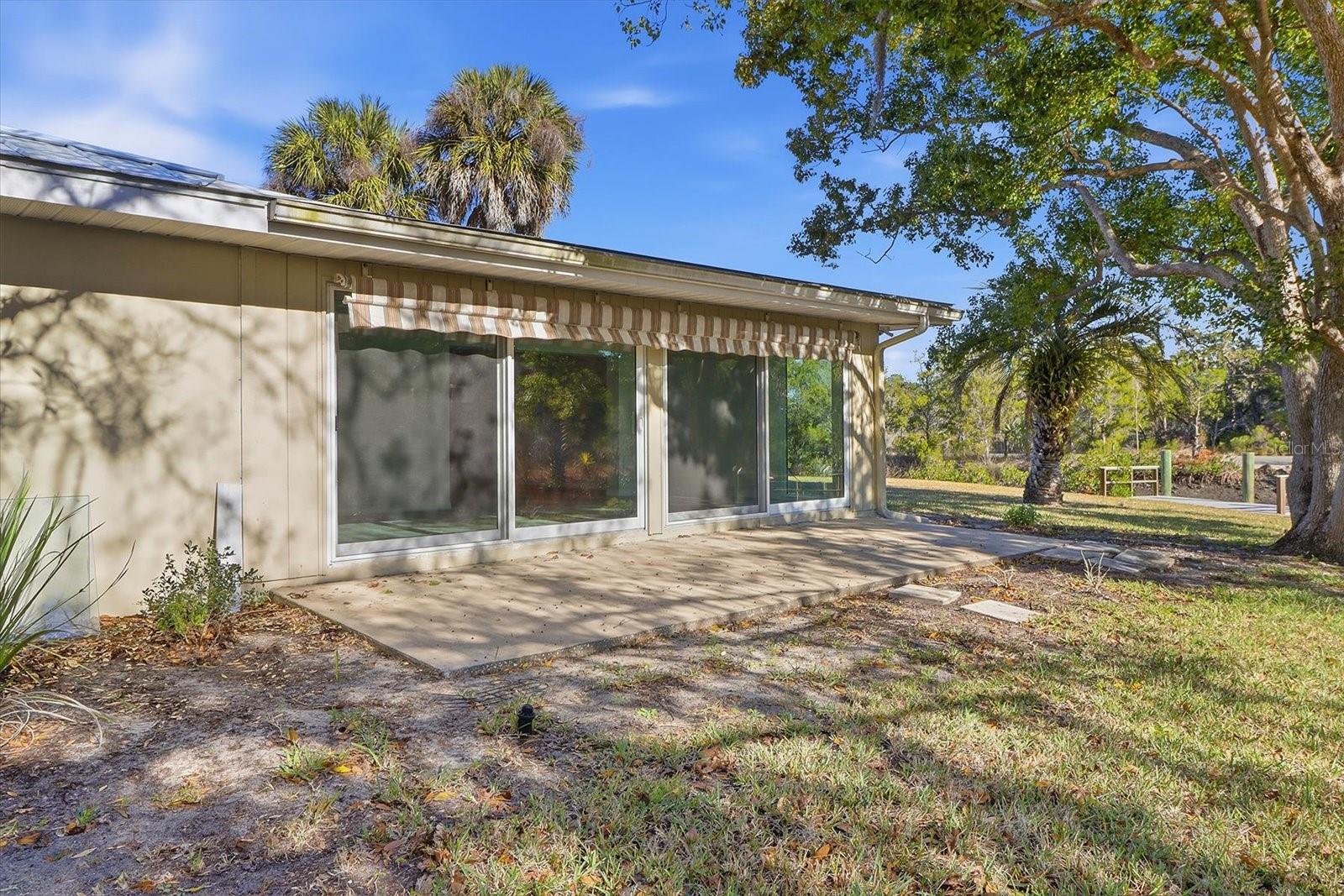 THE BAY VILLAS - Residential