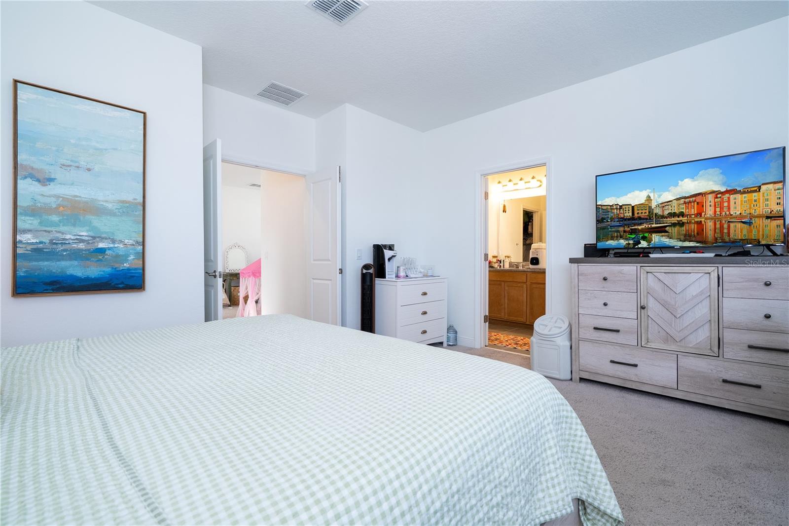 HIGHLAND RIDGE - Residential