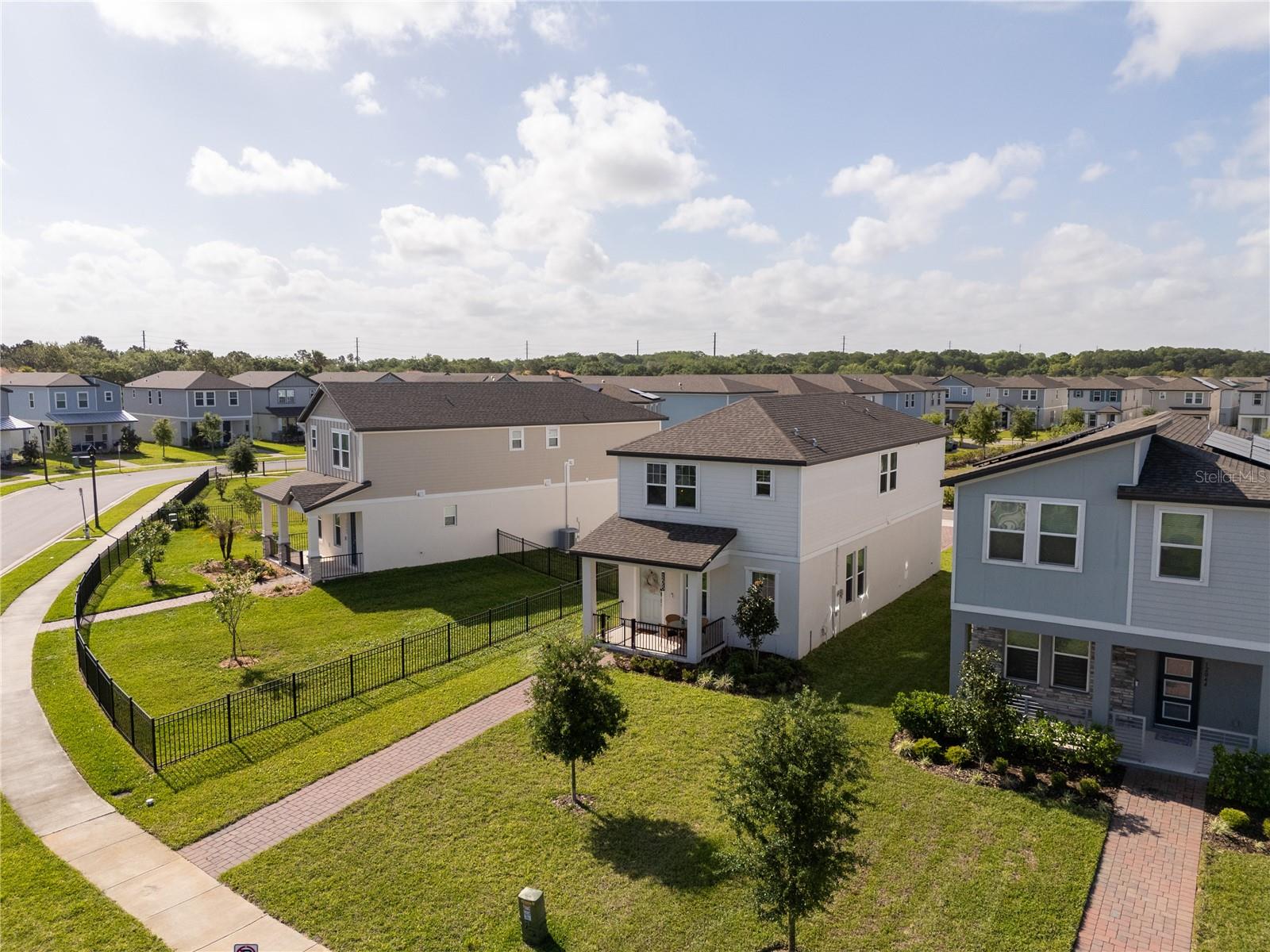 HIGHLAND RIDGE - Residential