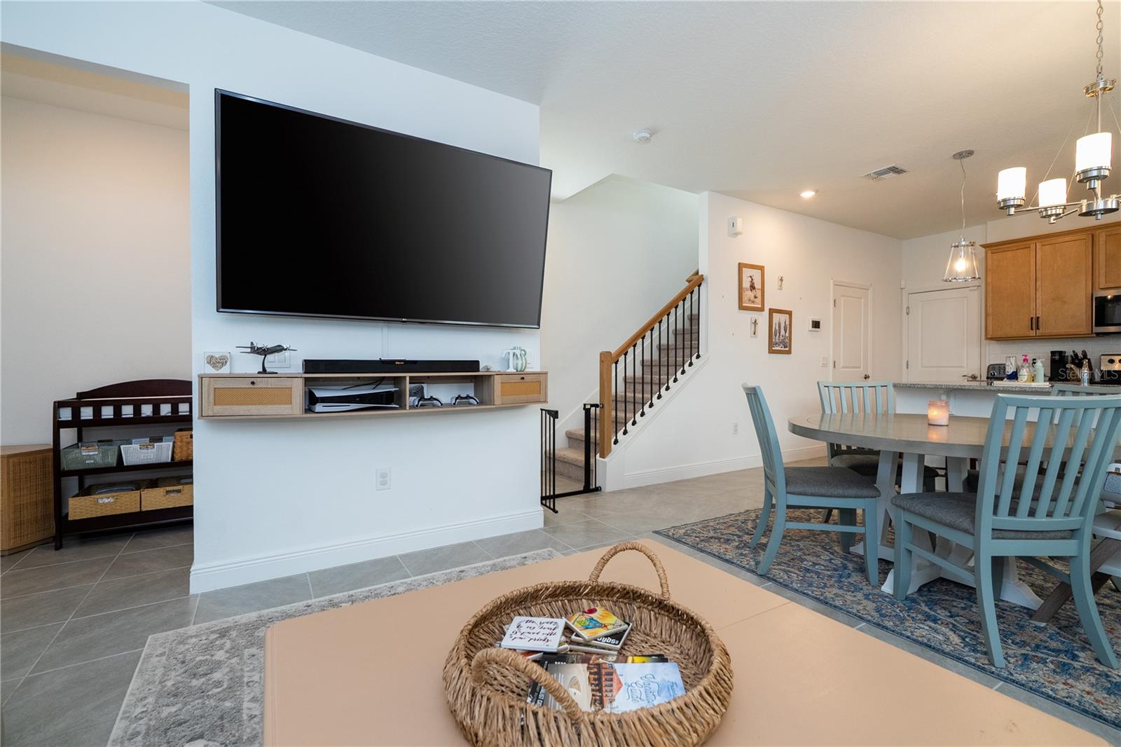 HIGHLAND RIDGE - Residential