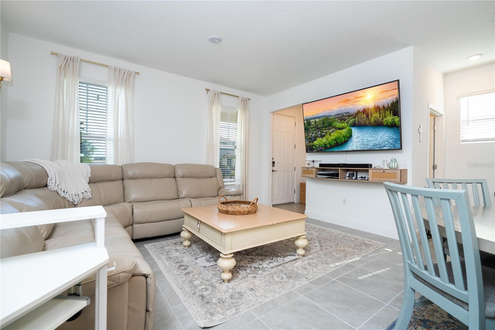 HIGHLAND RIDGE - Residential