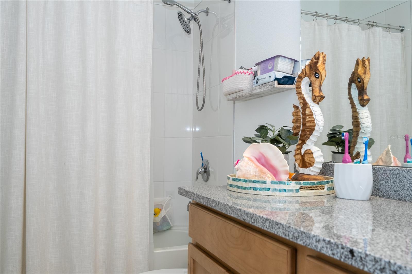 HIGHLAND RIDGE - Residential