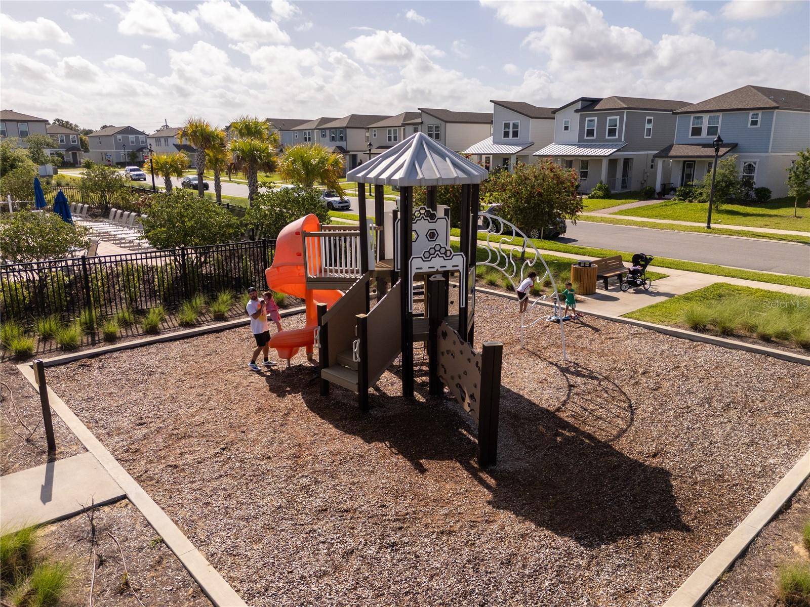 HIGHLAND RIDGE - Residential