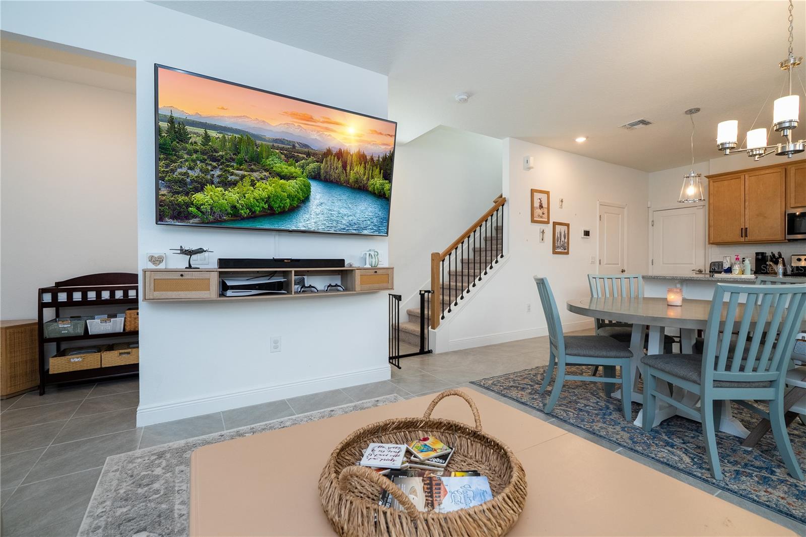 HIGHLAND RIDGE - Residential