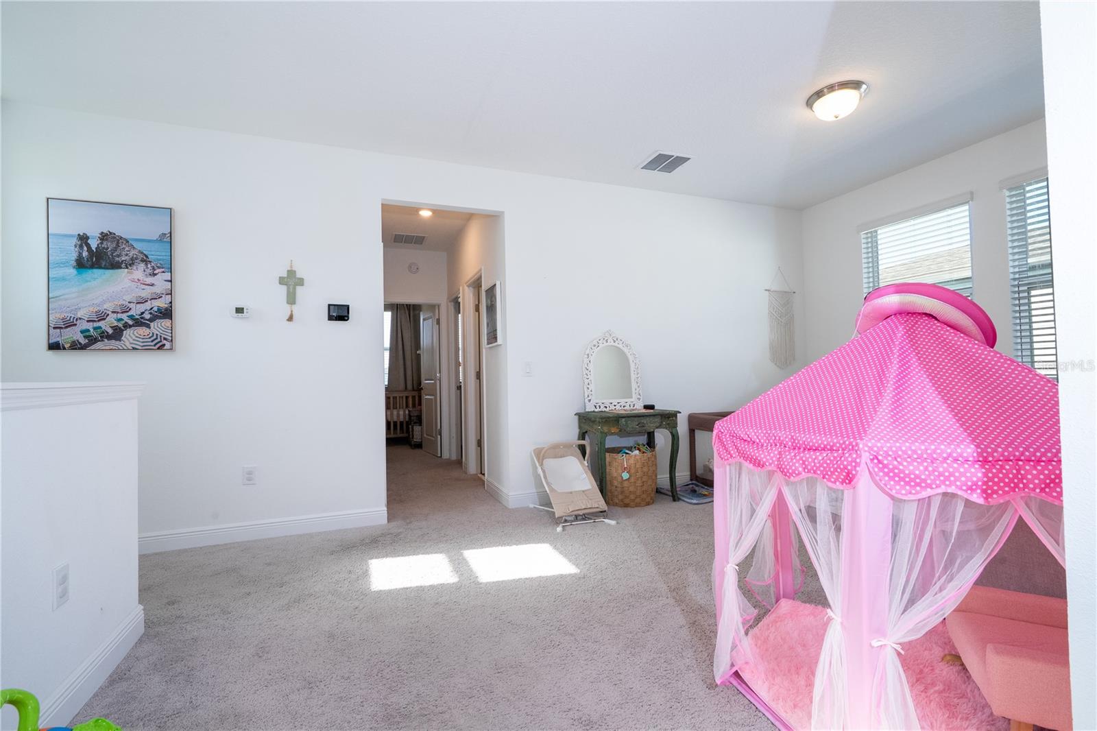 HIGHLAND RIDGE - Residential