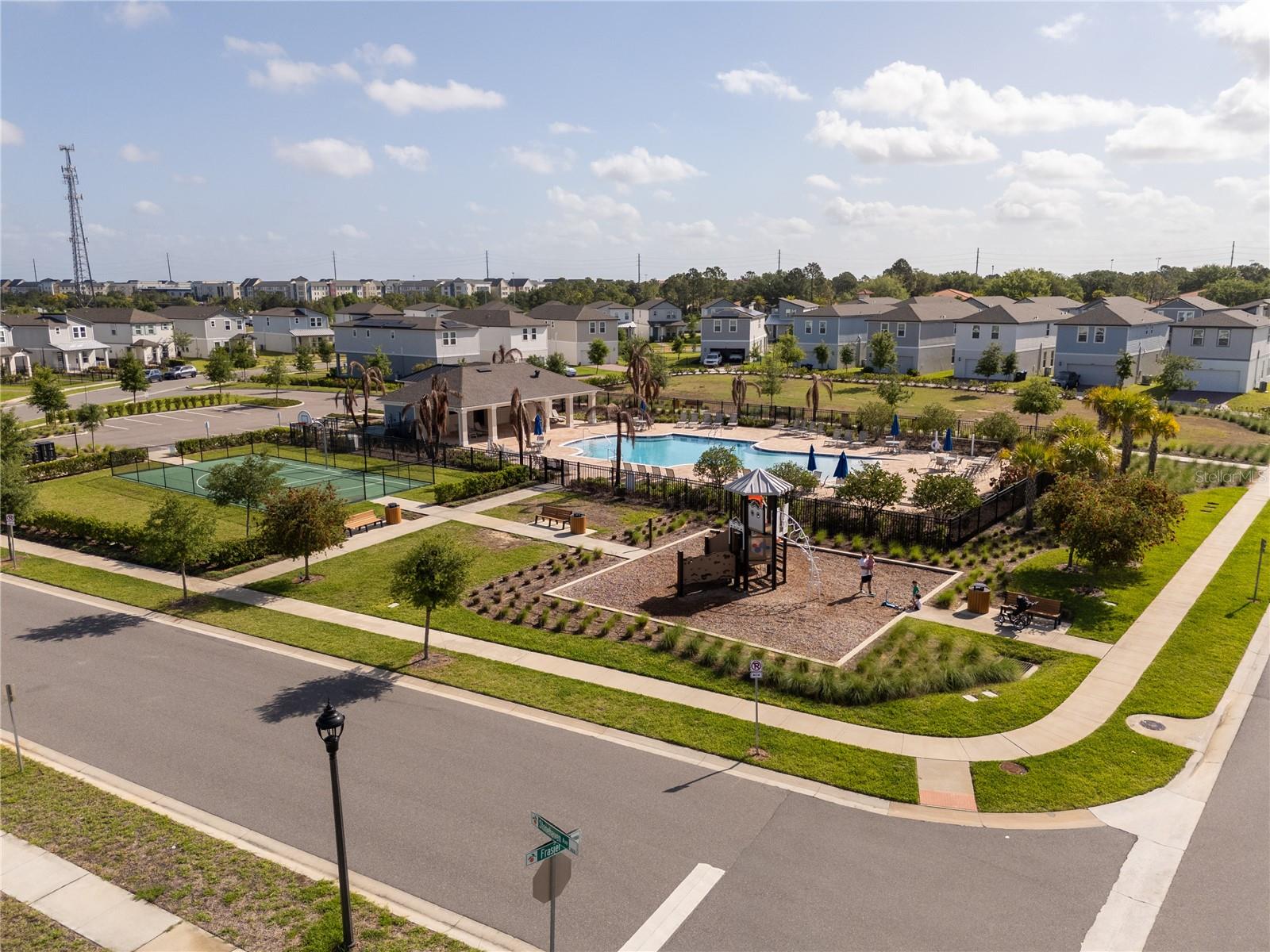 HIGHLAND RIDGE - Residential