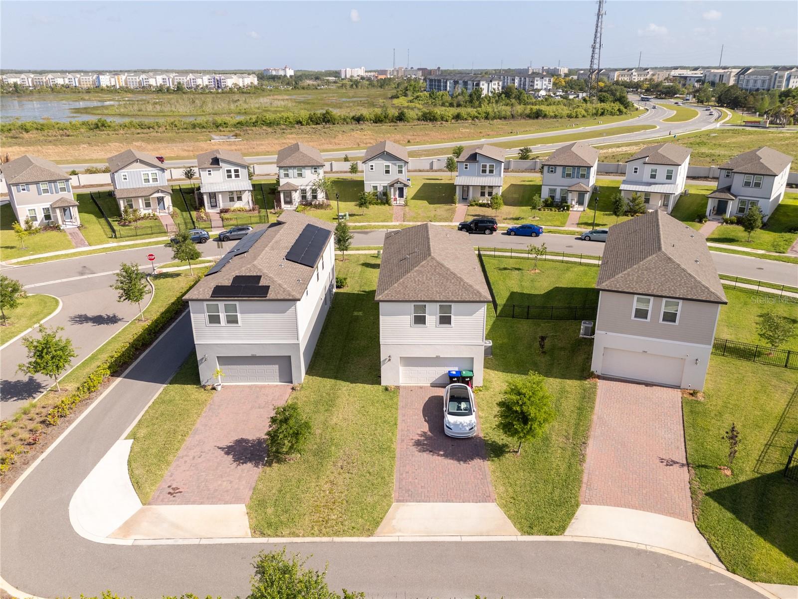 HIGHLAND RIDGE - Residential