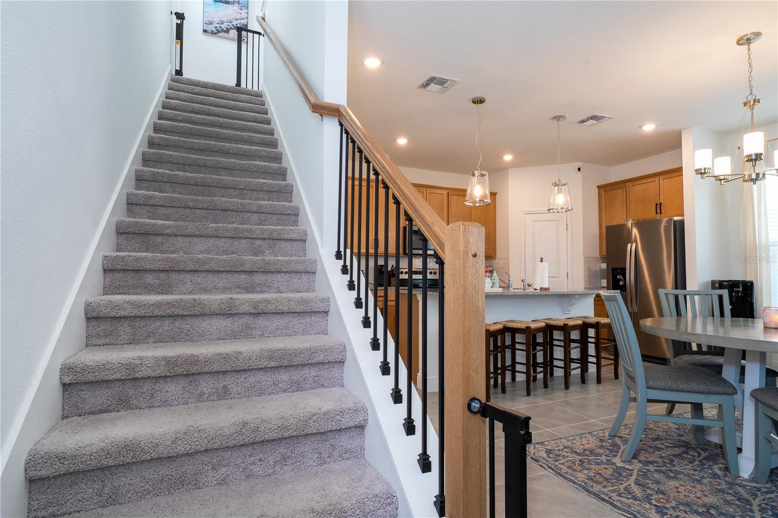 HIGHLAND RIDGE - Residential