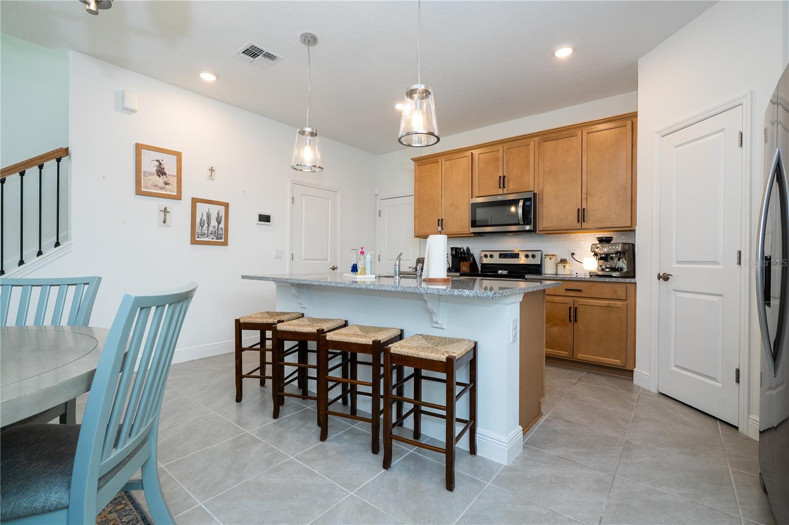 HIGHLAND RIDGE - Residential