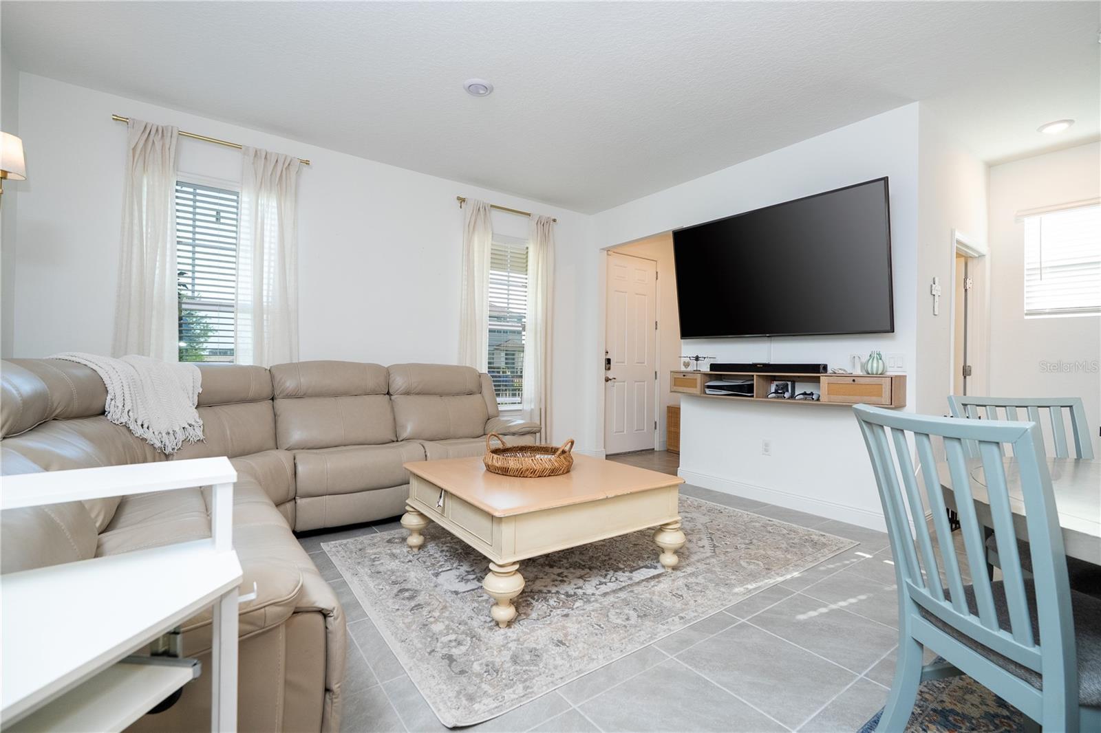 HIGHLAND RIDGE - Residential