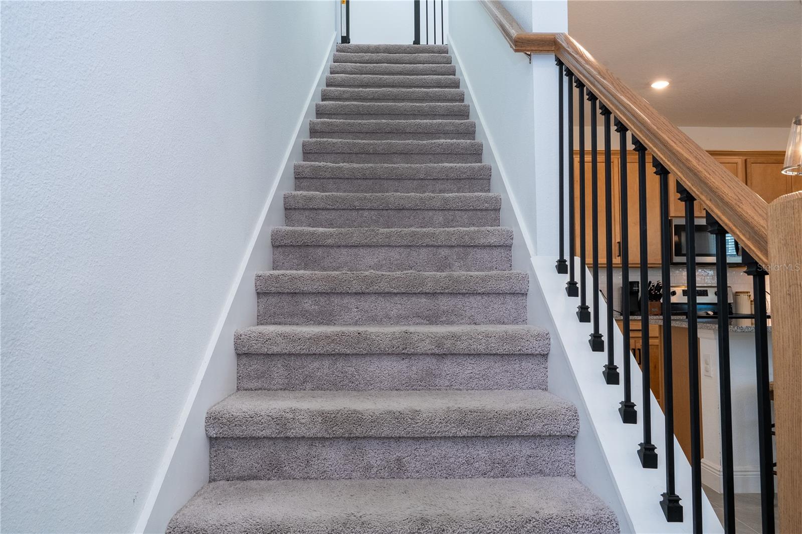 HIGHLAND RIDGE - Residential