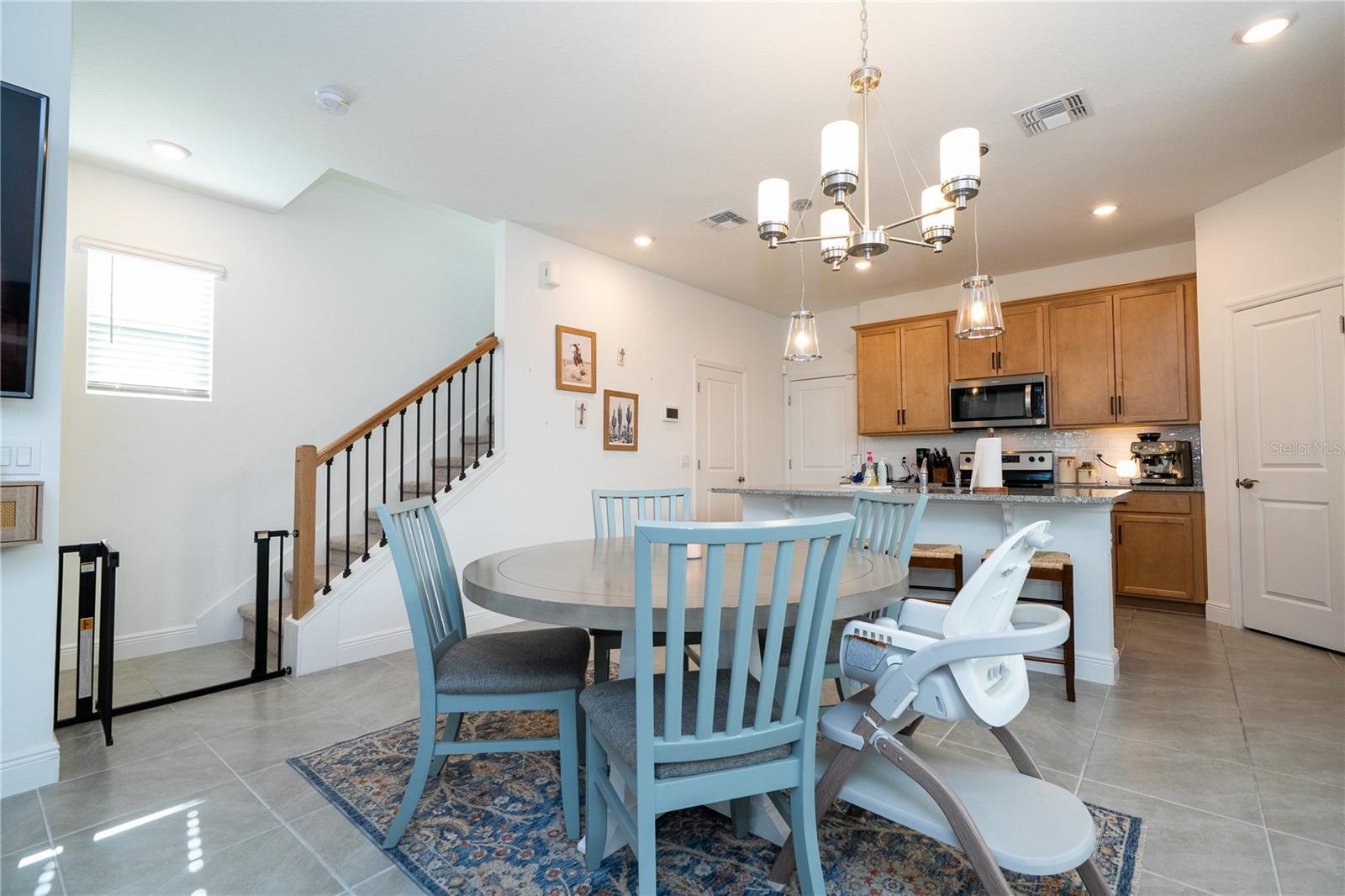 HIGHLAND RIDGE - Residential