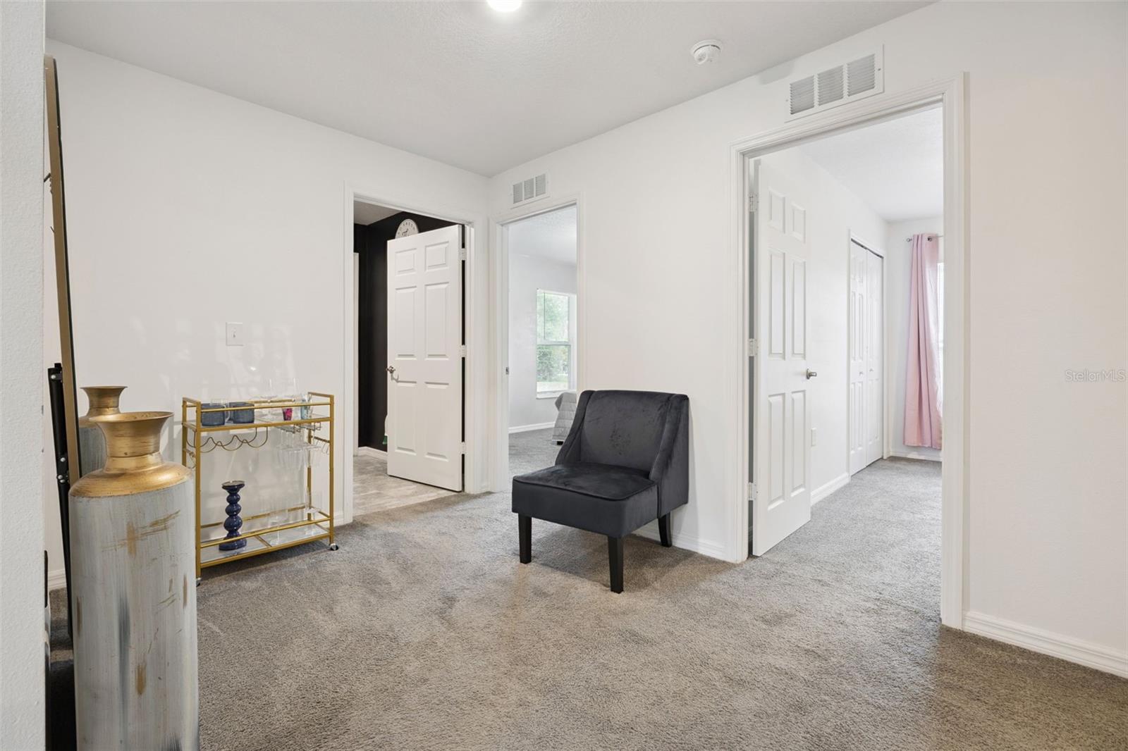 LAKE VIEW ESTATES - Residential